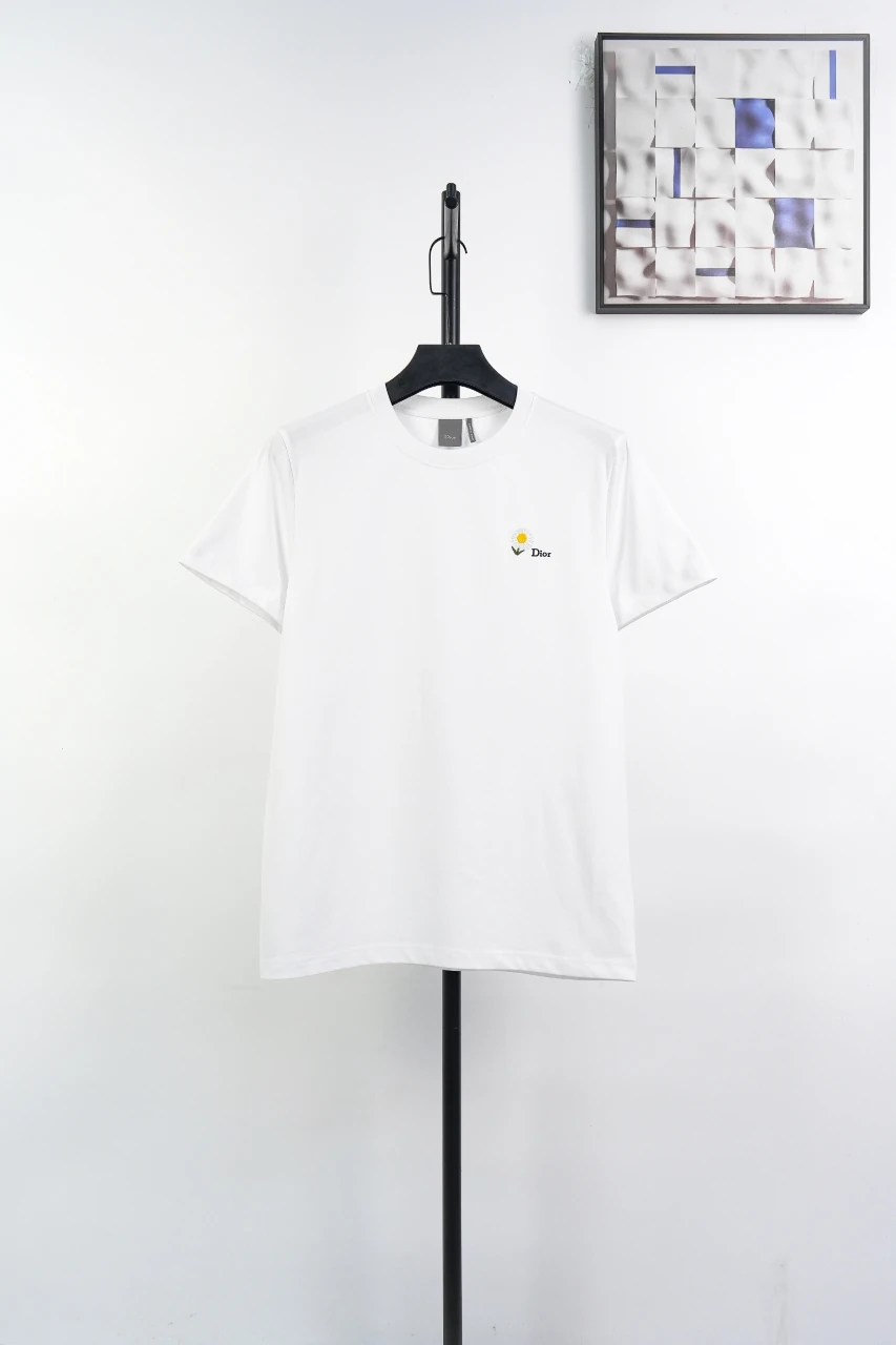 Dior White Daisy Embroidered Crewneck T-Shirt product photo from LabelPicks