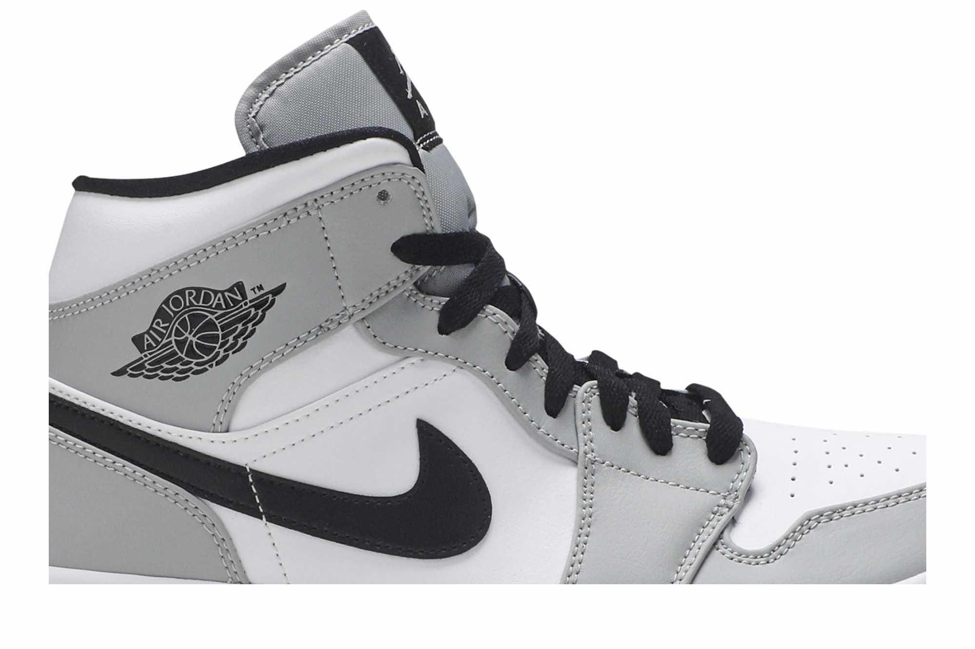 Air Jordan 1 Mid ‘Smoke Grey’ 554724-092