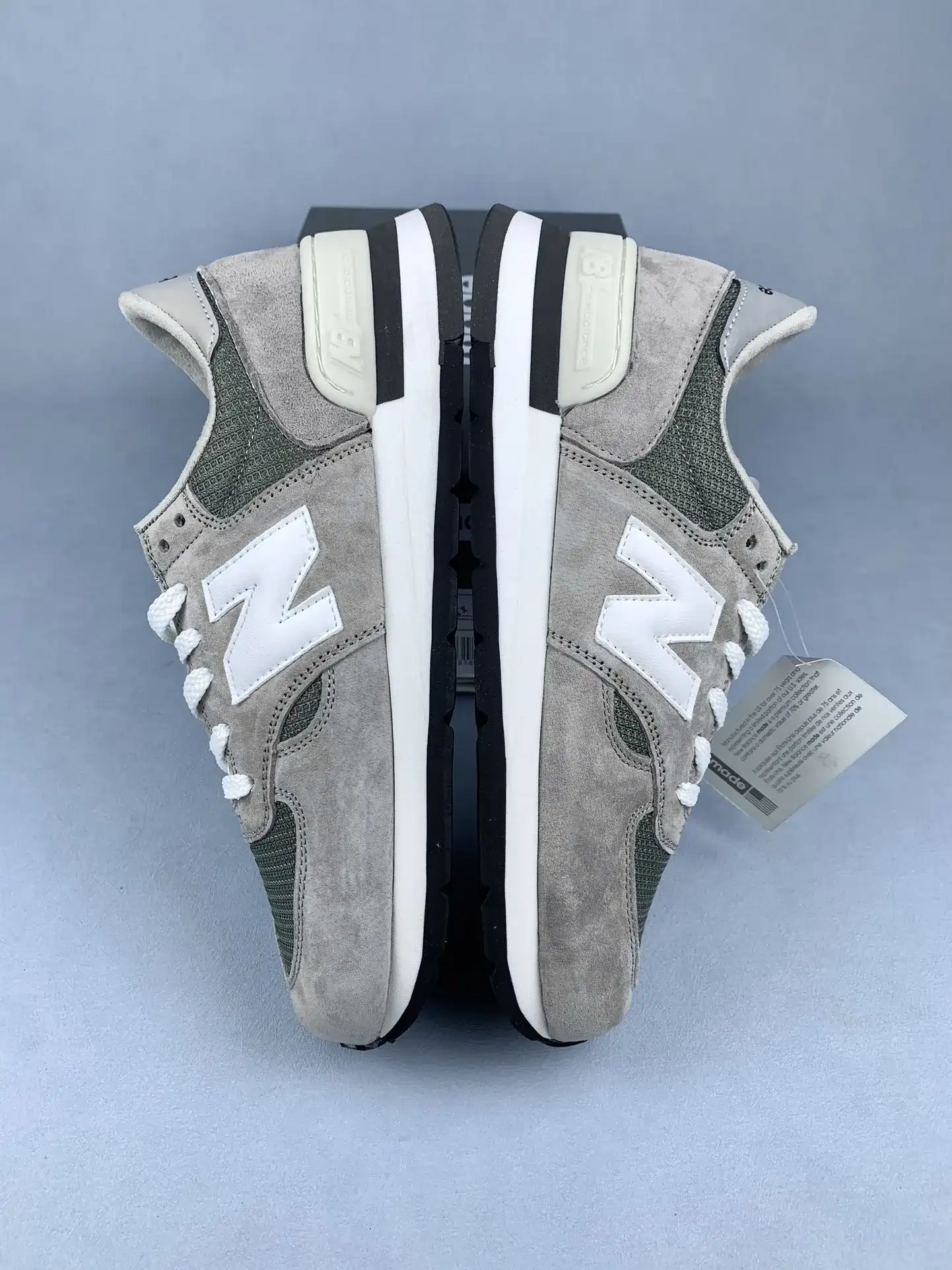 New Balance 990v1 Shoes product photo from LabelPicks