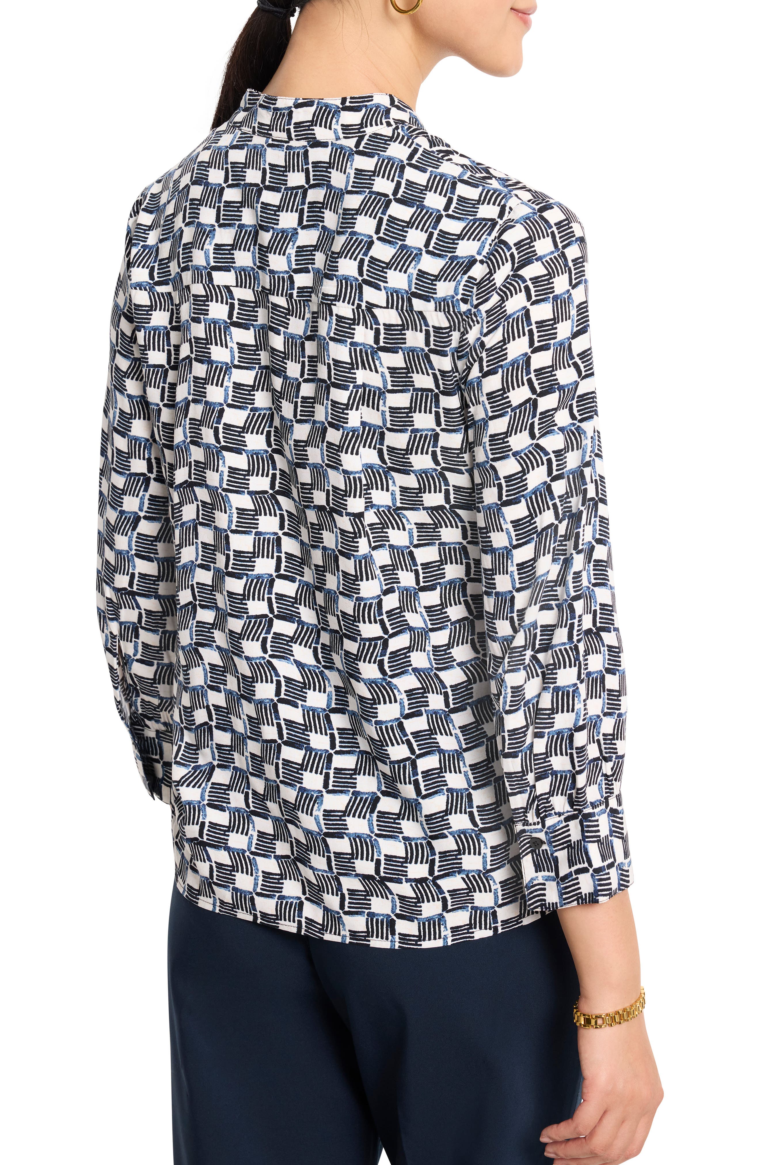 NIC+ZOE Basketweave Split Neck Shirt