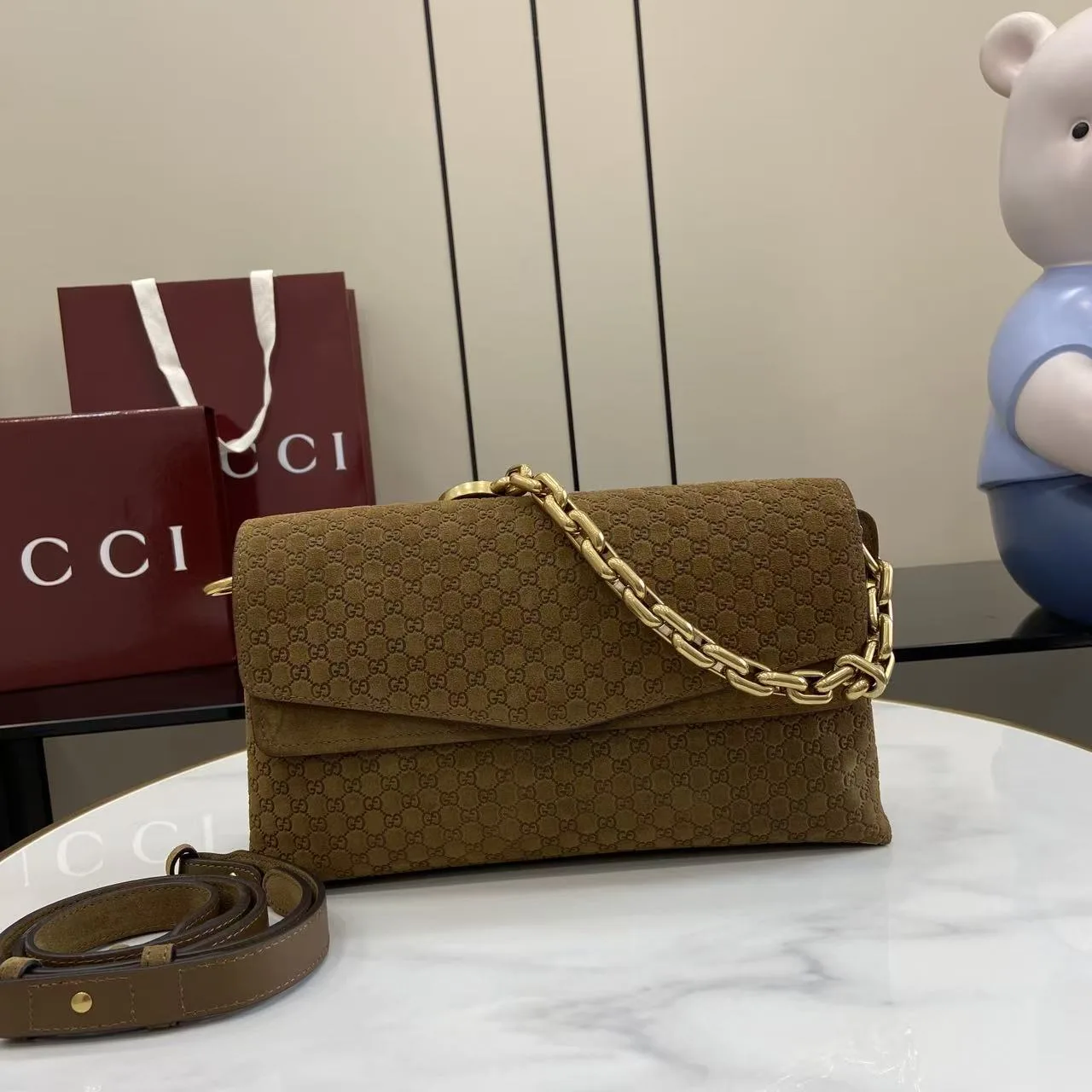 Gucci GG Supreme Canvas Shoulder Bag product photo from LabelPicks