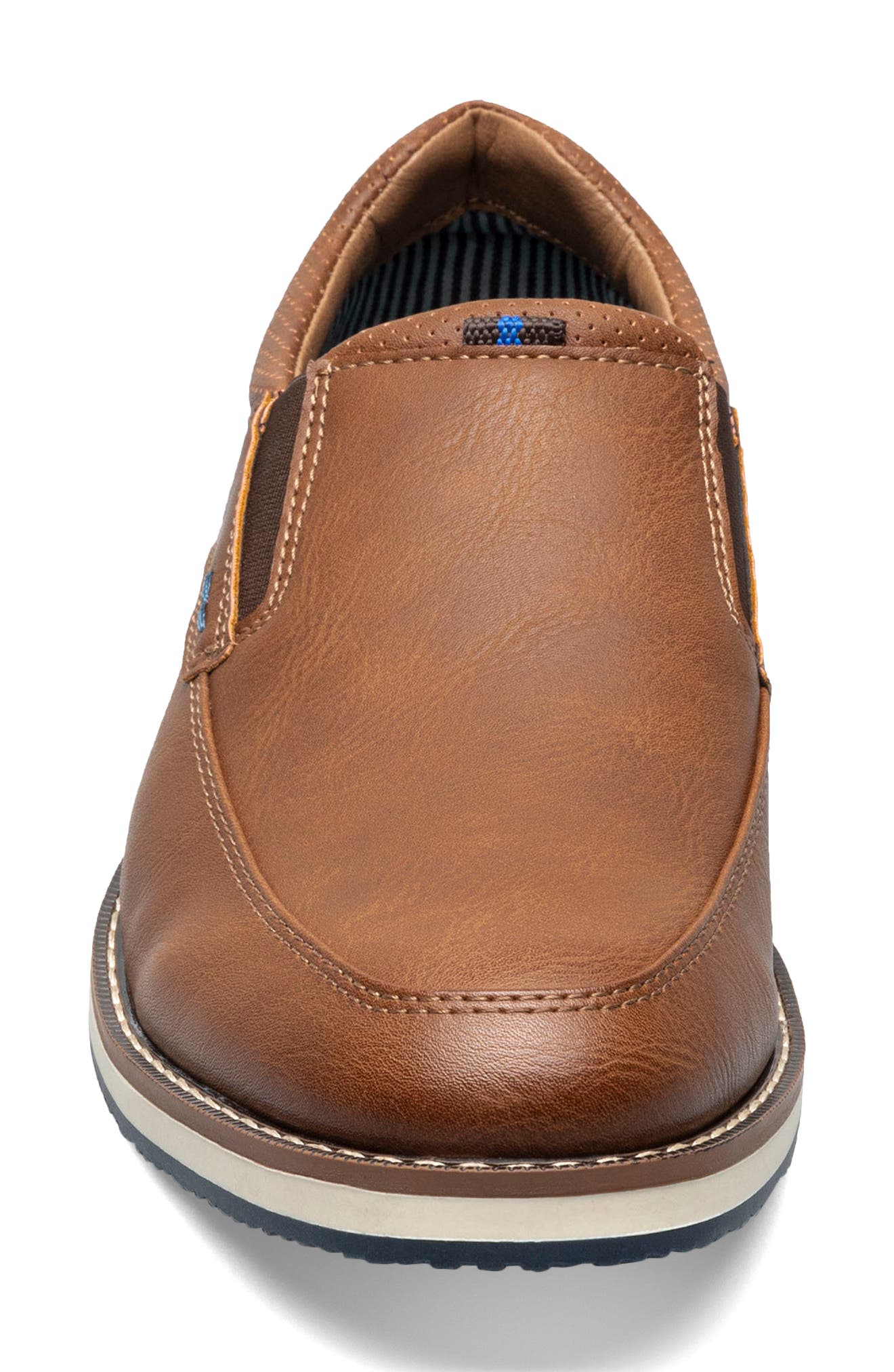 NUNN BUSH Hyde II Moc Toe Loafer - Wide Width Available