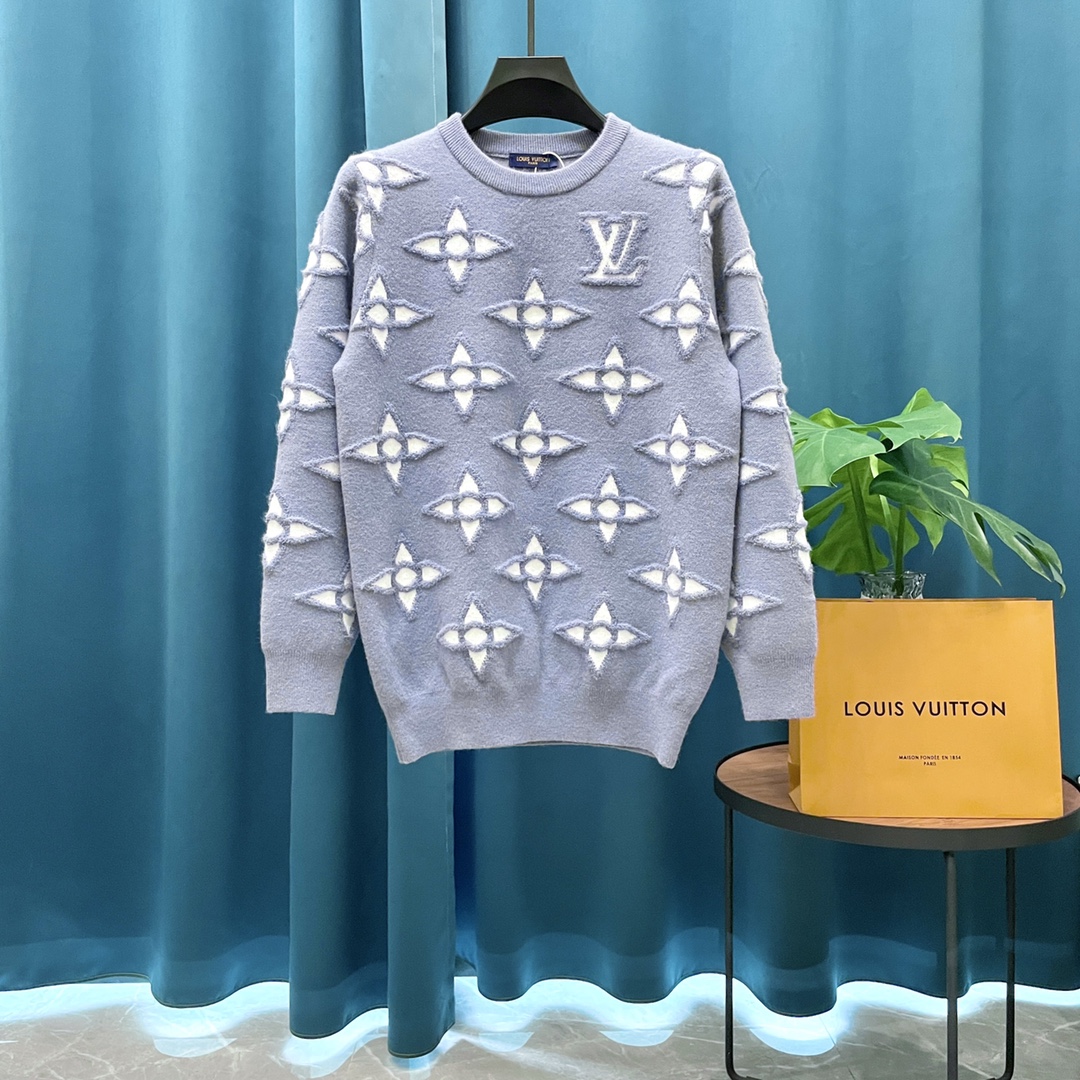 Fashionable Jacquard Long Sleeve Knitted Sweater