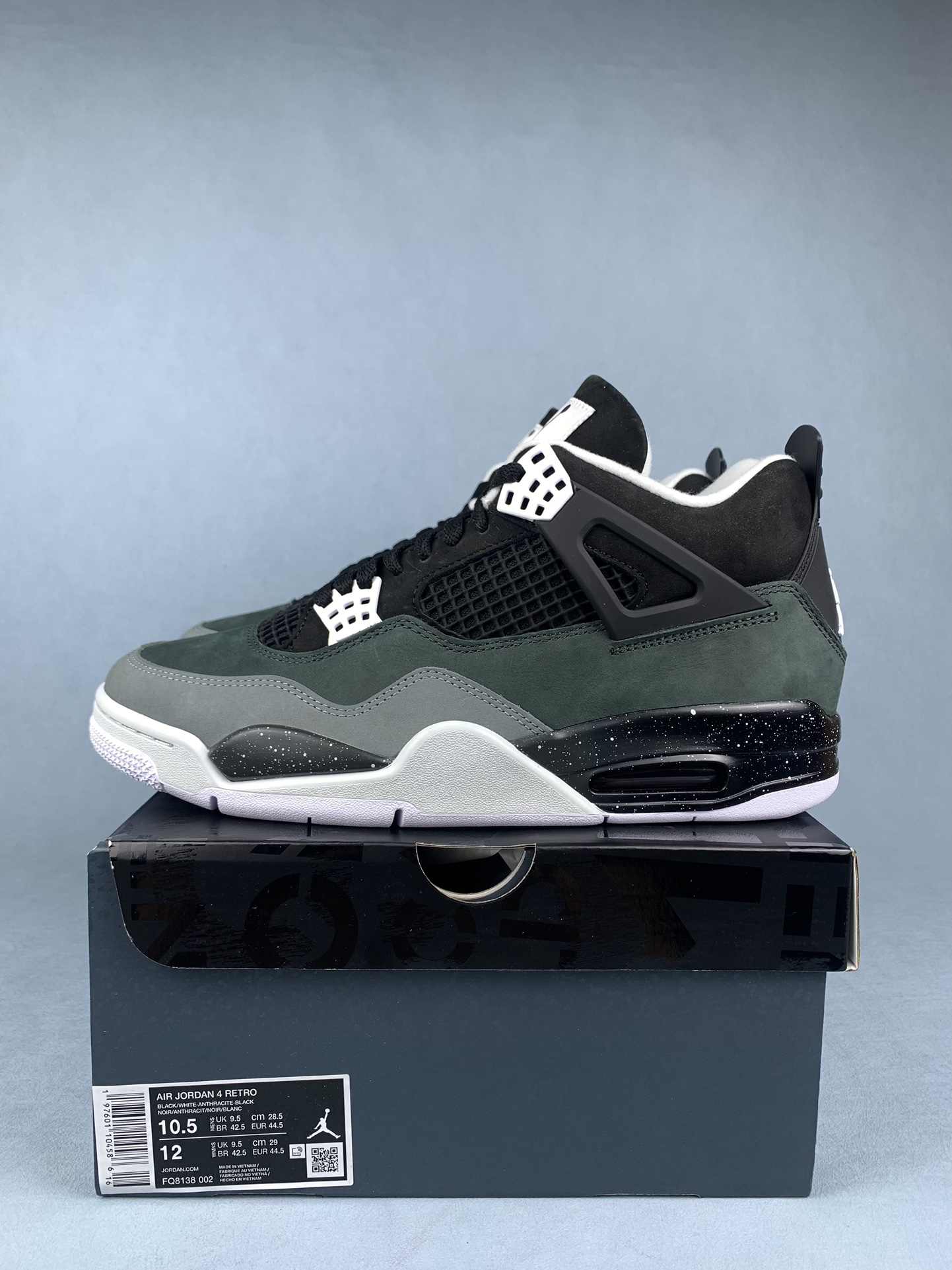 Air Jordan 4 Retro 