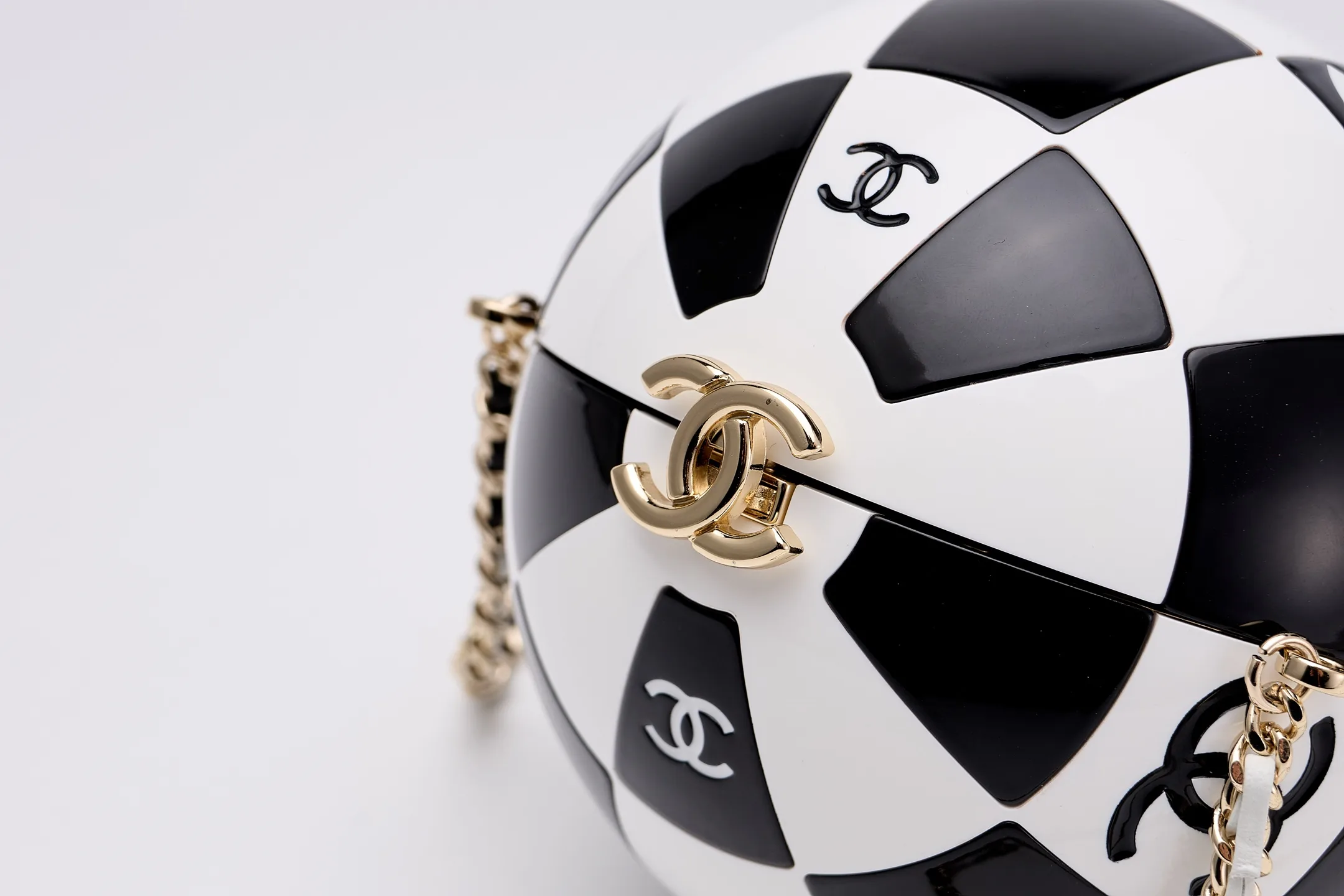 Chanel Pink Lambskin Evening Bag product photo from LabelPicks