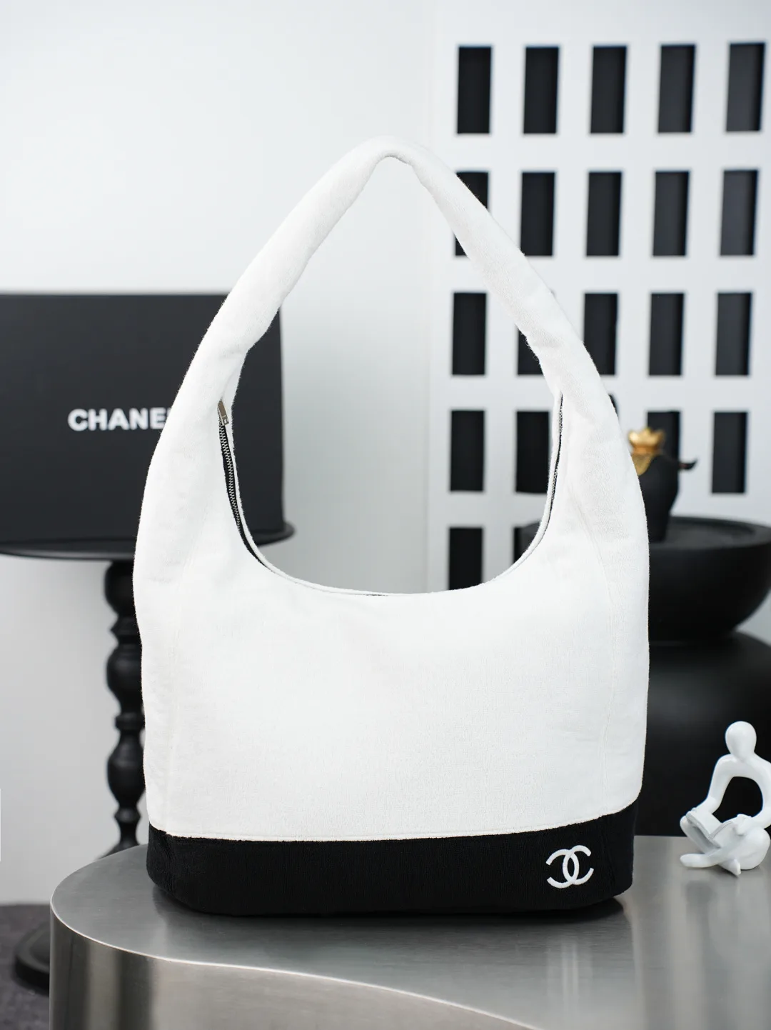 Chanel White Tote Bag product photo from LabelPicks