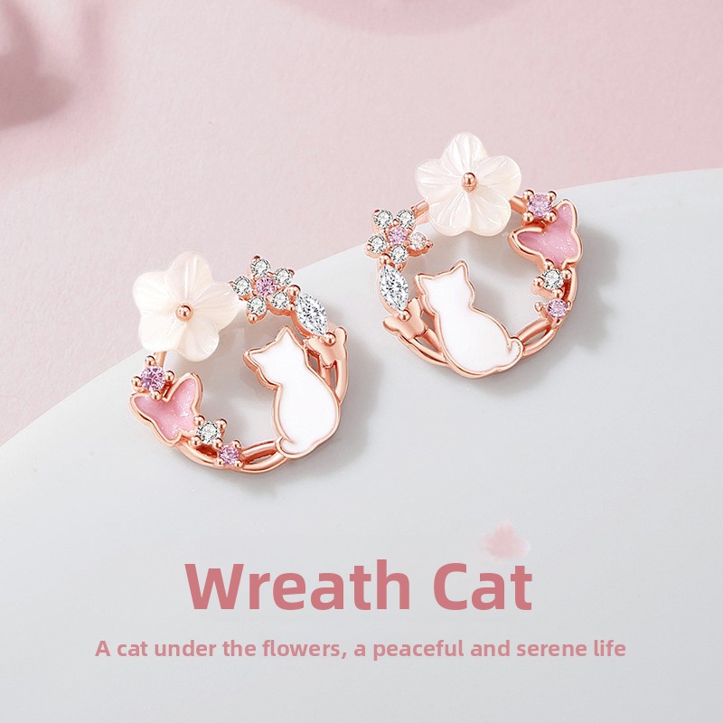 Original floral wreath cat design, mother-of-pearl earrings for women, in a minimalist and fresh style, with a touch of elegance, featuring floral designs, made of 925 sterling silver