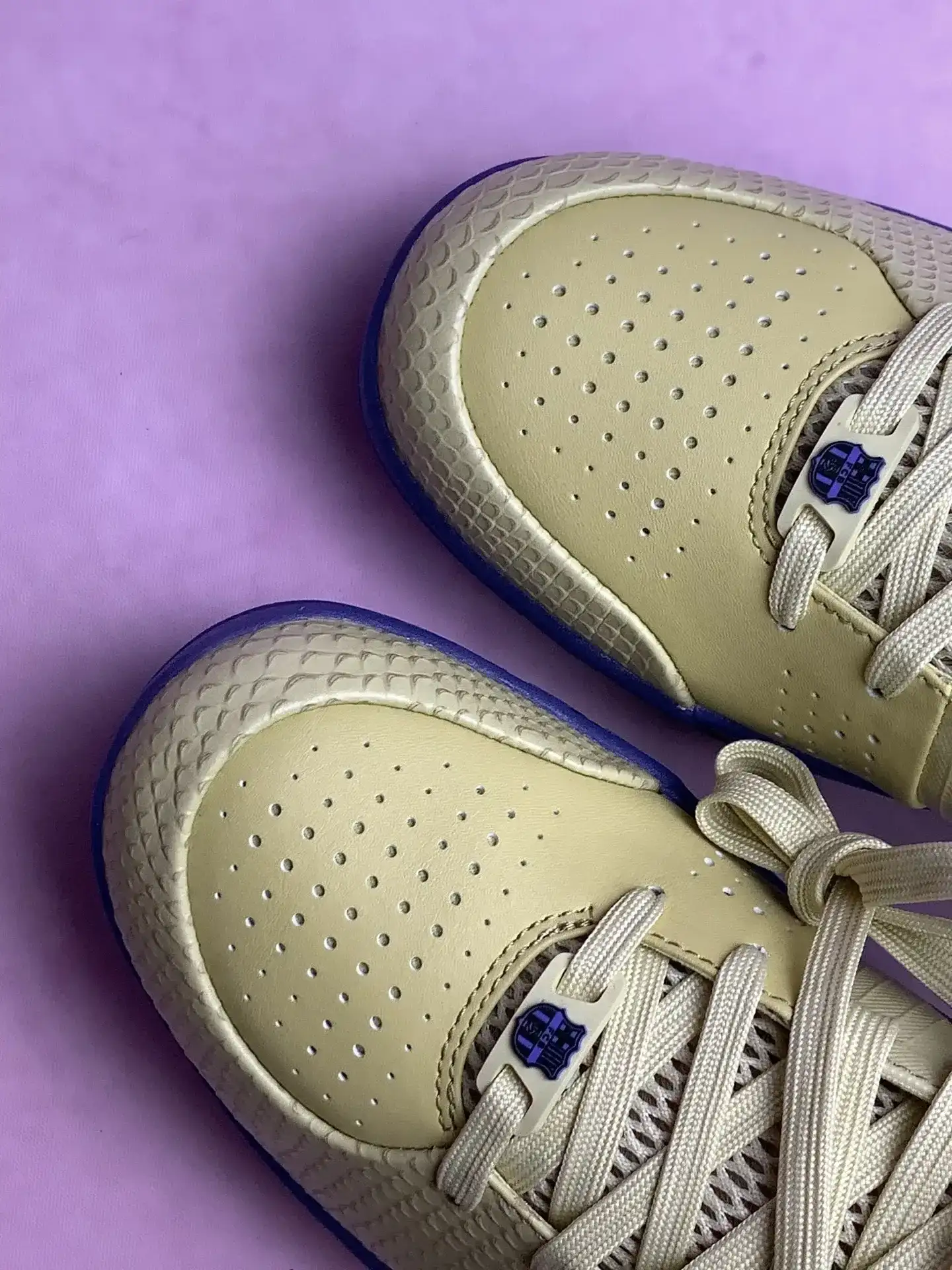 FC Barcelona x Kobe 4 Protro “Away Kit” Basketball Shoes product photo from LabelPicks