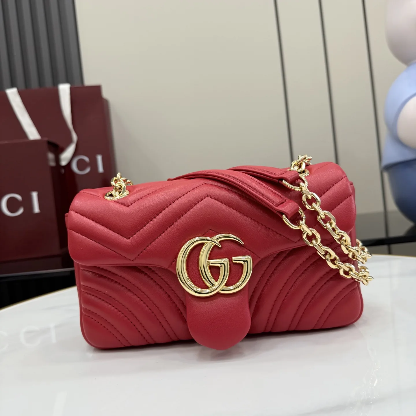 Gucci Marmont Red GG Supreme Canvas Shoulder Bag product photo from LabelPicks