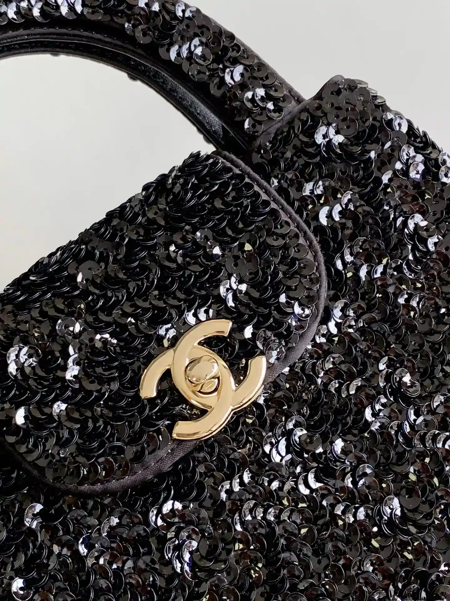 Chanel Versatile Top Handle Bag product photo from LabelPicks