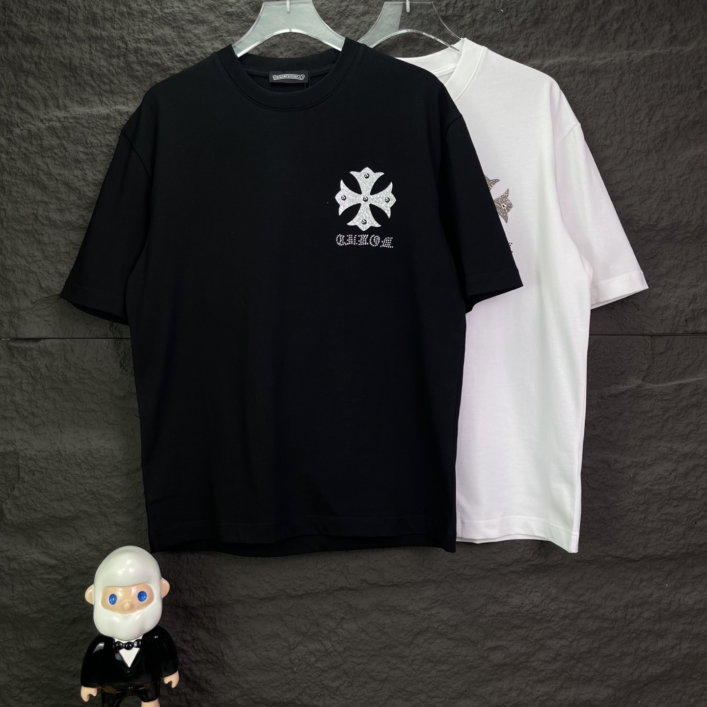 0305 playing  Men's T-shirt