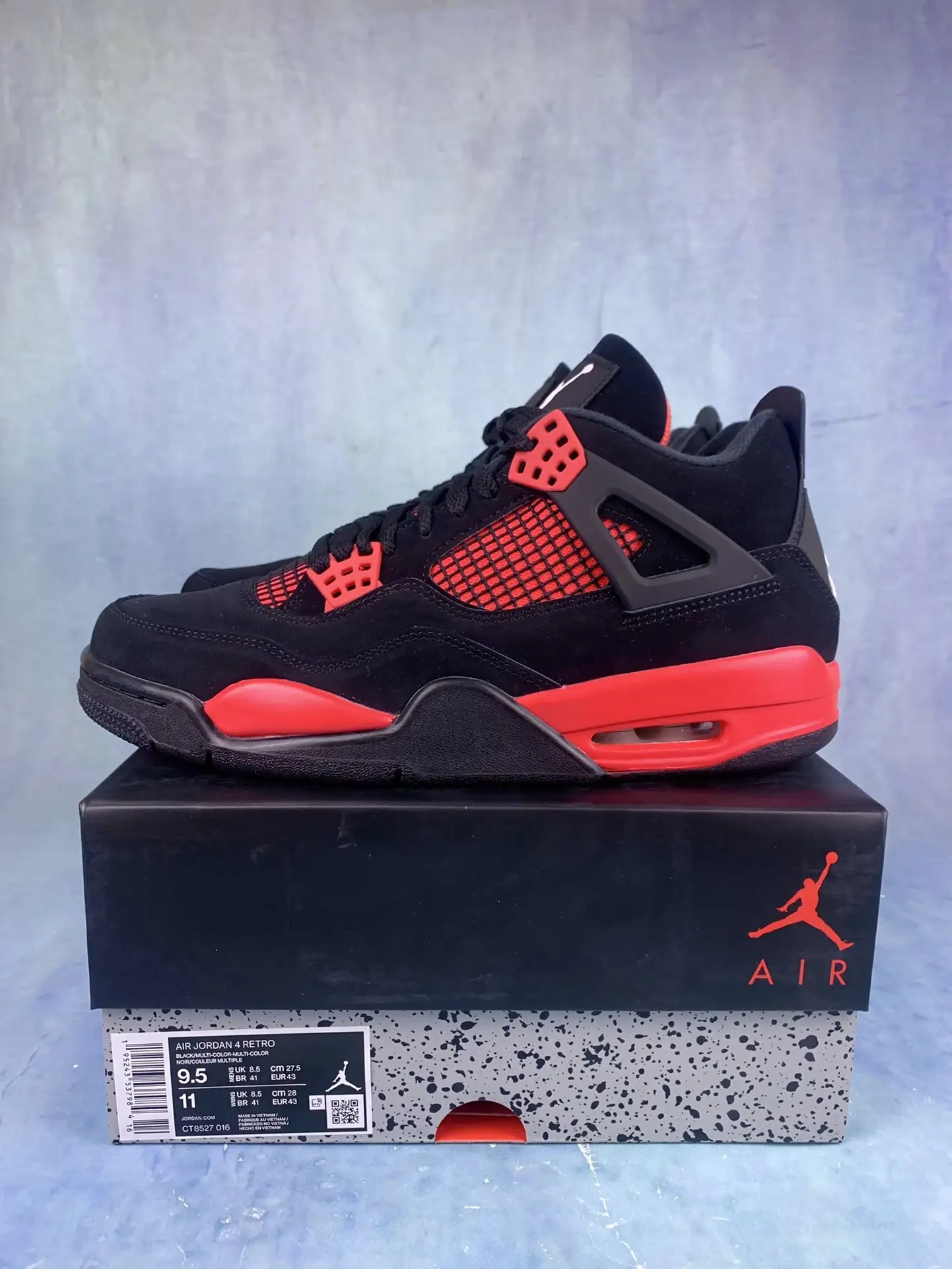 Air Jordan 4 Retro 