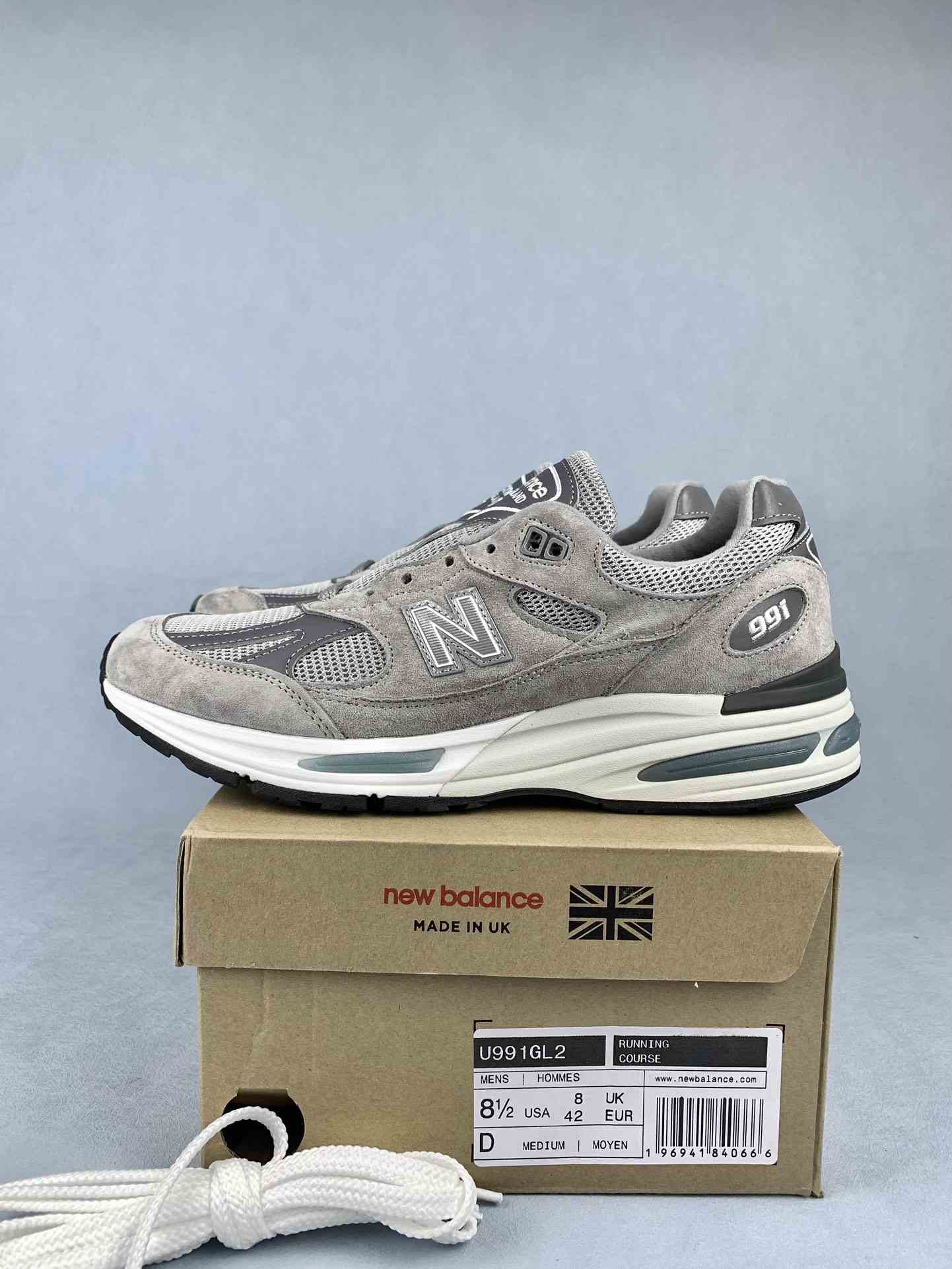 New Balance 991v2 Shoes