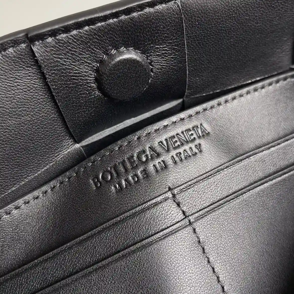 Bottega Veneta Easy-Carry Crossbody Bag product photo from LabelPicks