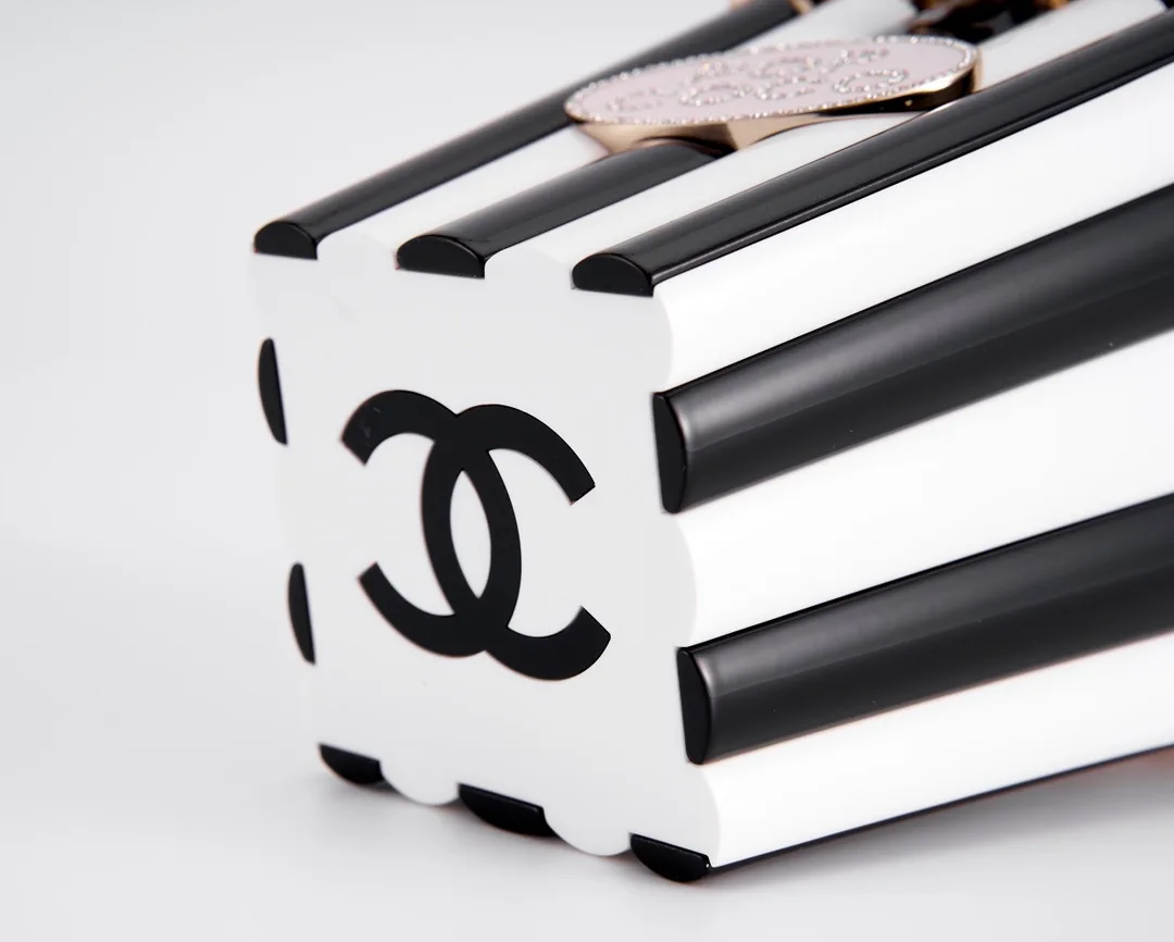 Chanel Evening Bag product photo from LabelPicks