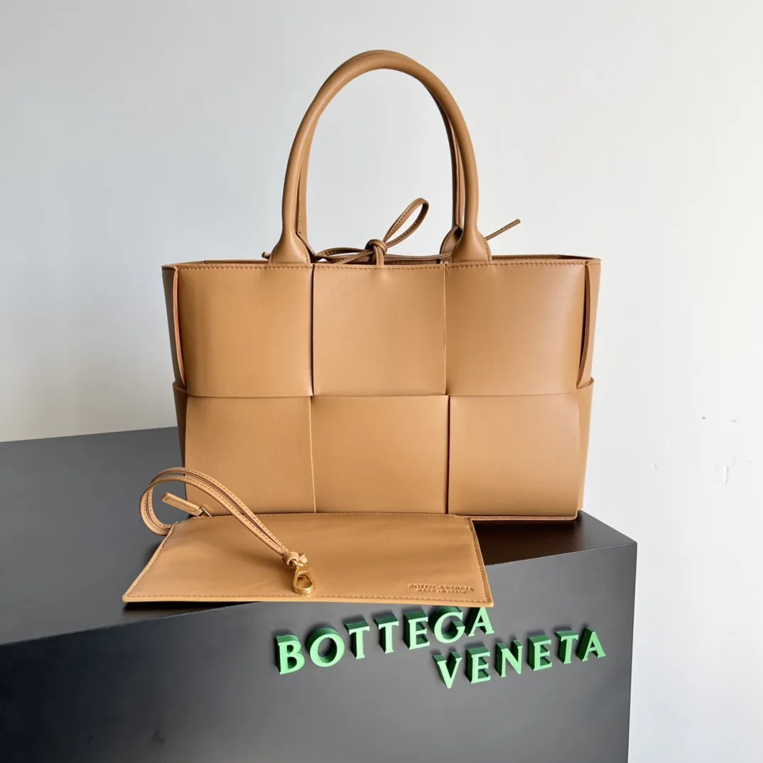 Bottega Veneta Intrecciato Woven Leather Tote Bag product photo from LabelPicks