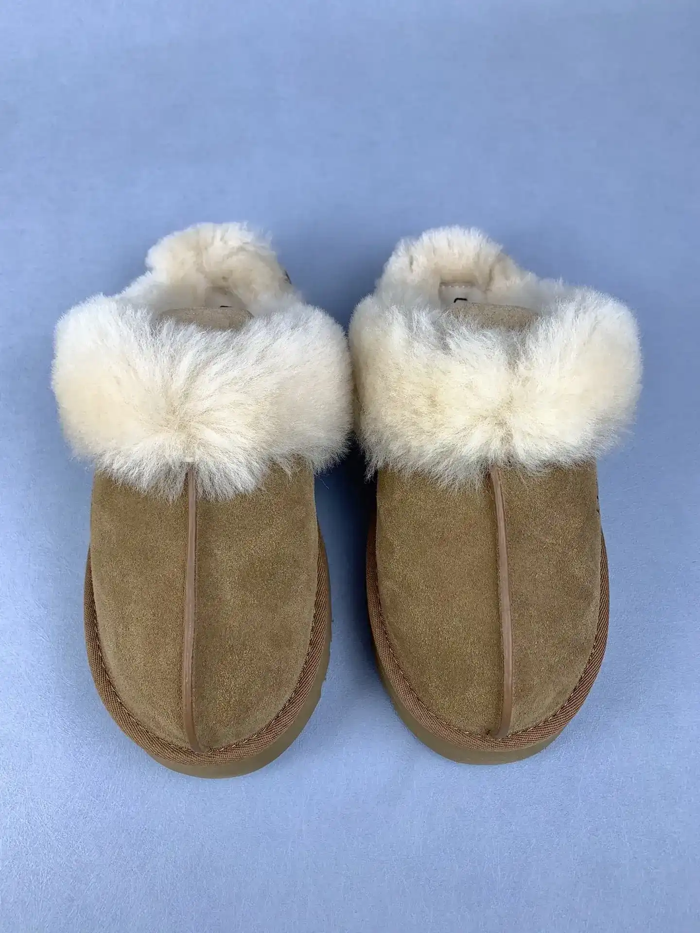 UGG Disquette Slipper product photo from LabelPicks