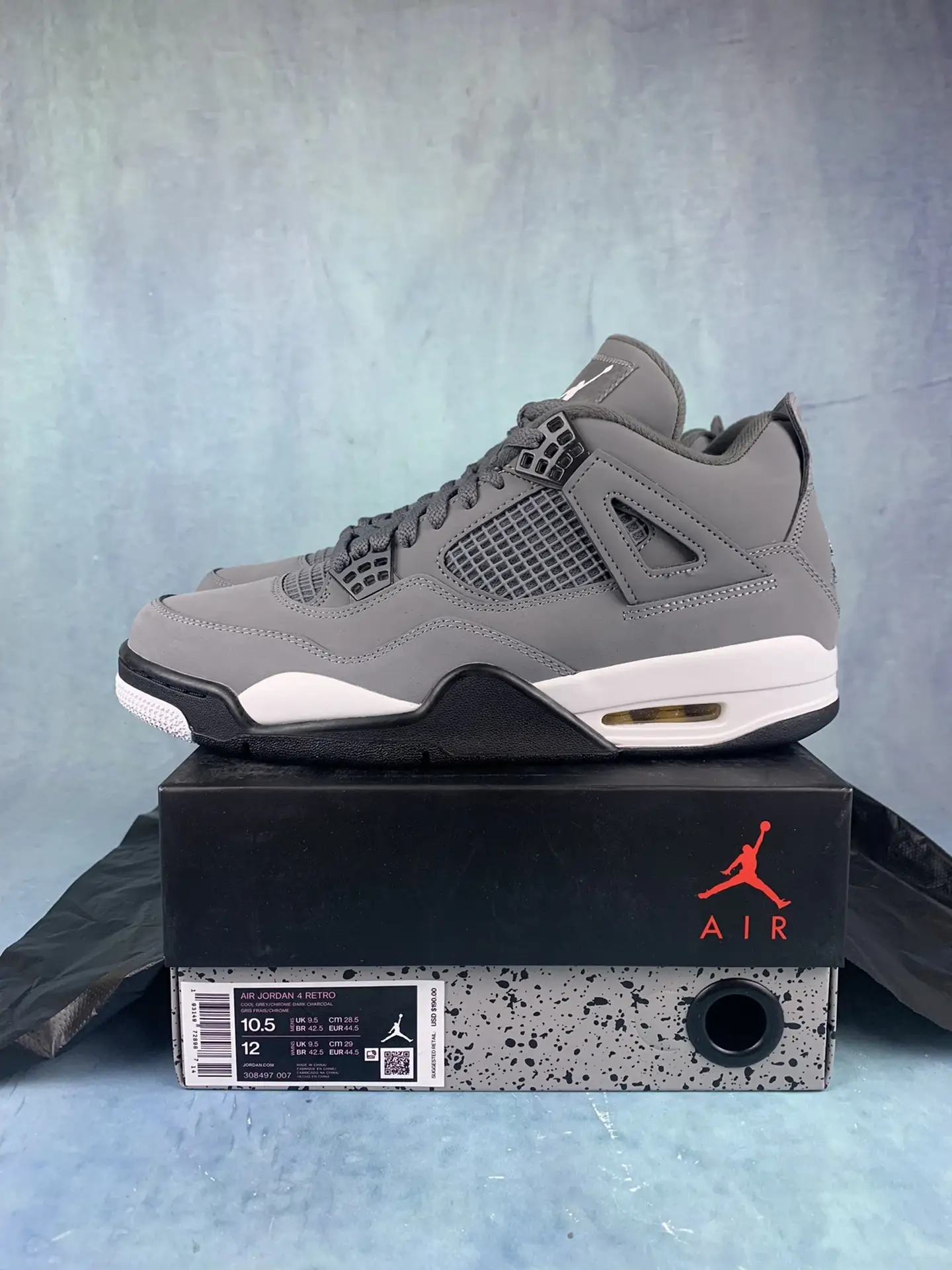 Air Jordan 4 Retro 