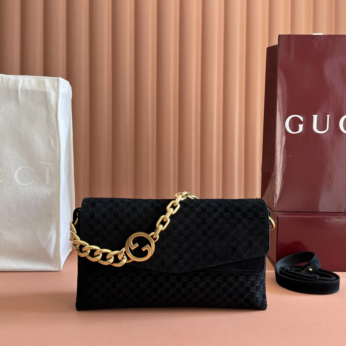 Gucci GG Supreme Canvas Shoulder Bag product photo from LabelPicks