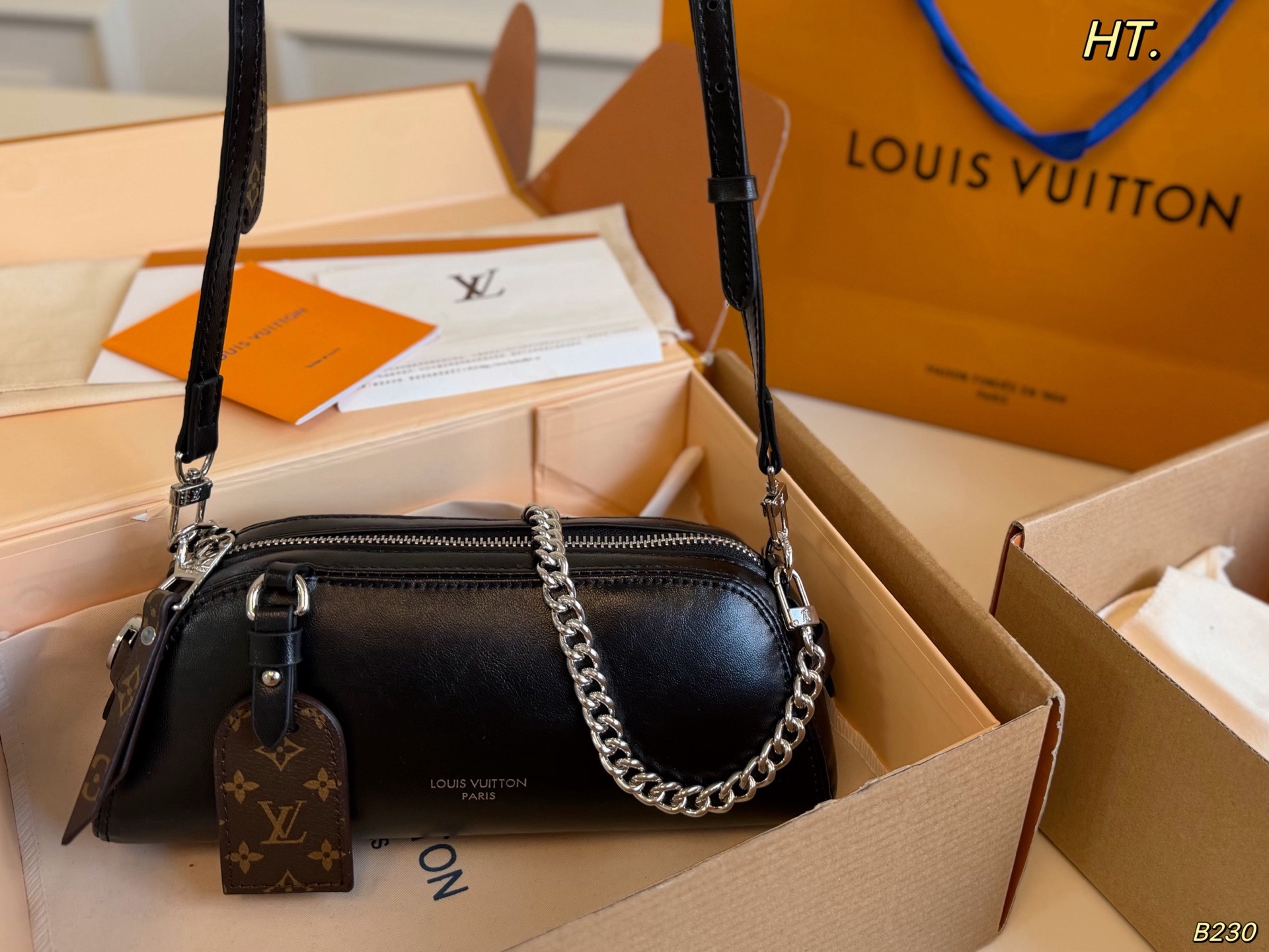 LV Pochette Vibe Collection Handbags