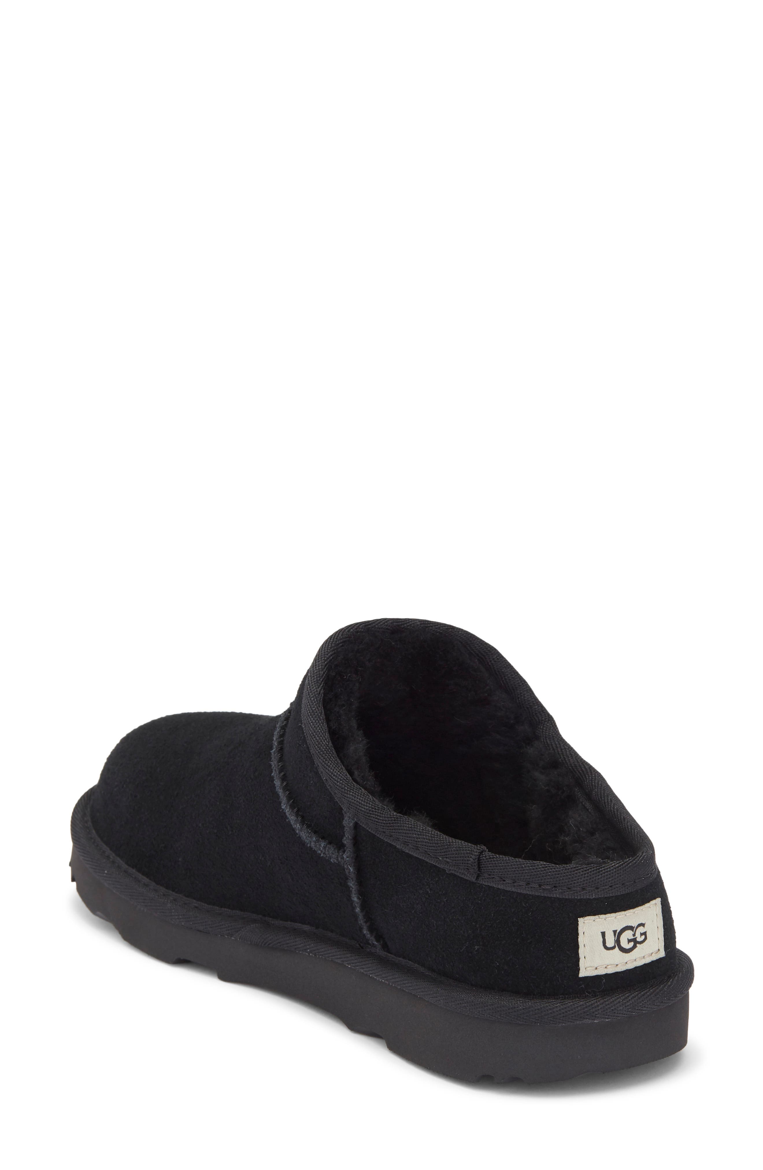 UGG® Kids' Classic Slipper