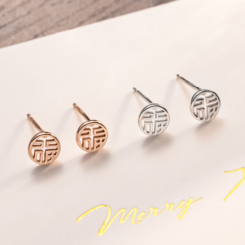 Gourd-shaped pearl earrings for women, made of 925 sterling silver, featuring a new Chinese-style design with the 