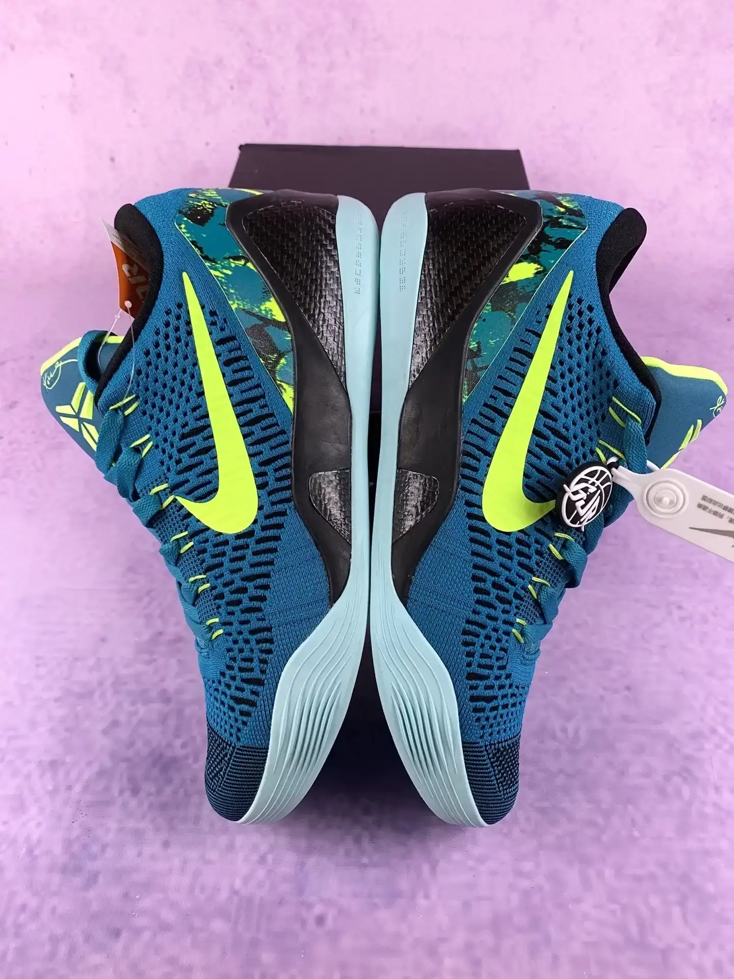 Kobe 9 Elite Low Protro “Perspective” Basketball Shoes product photo from LabelPicks