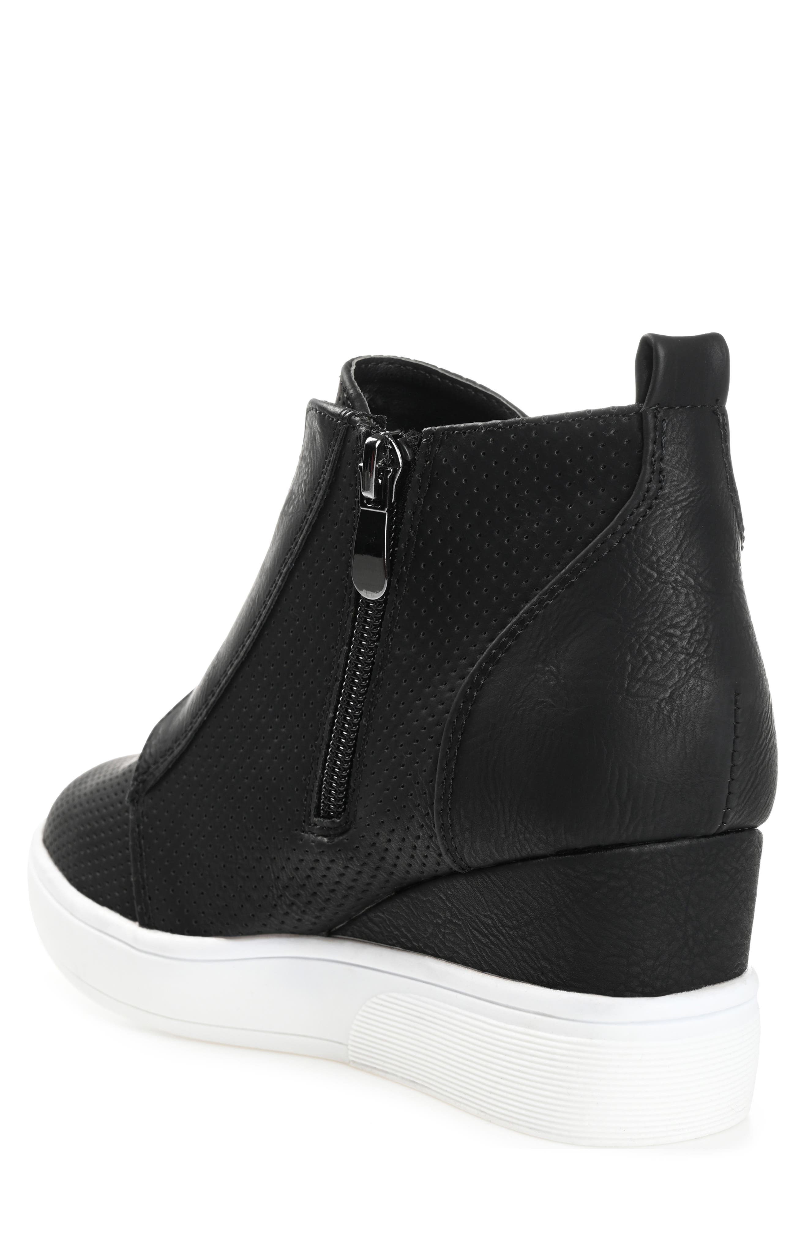 Journee Collection JOURNEE Clara Wedge Sneaker