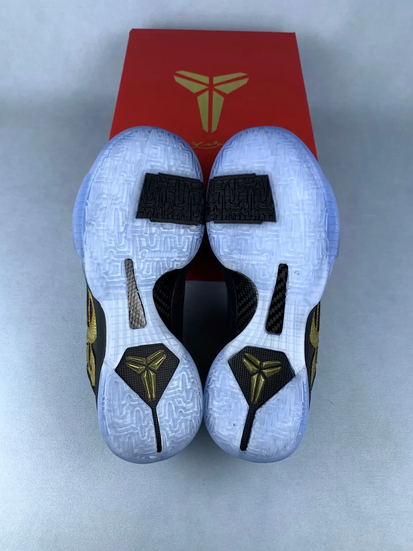 Kobe 5 Protro “Year of the Mamba Eggplant” Basketball Shoes product photo from LabelPicks