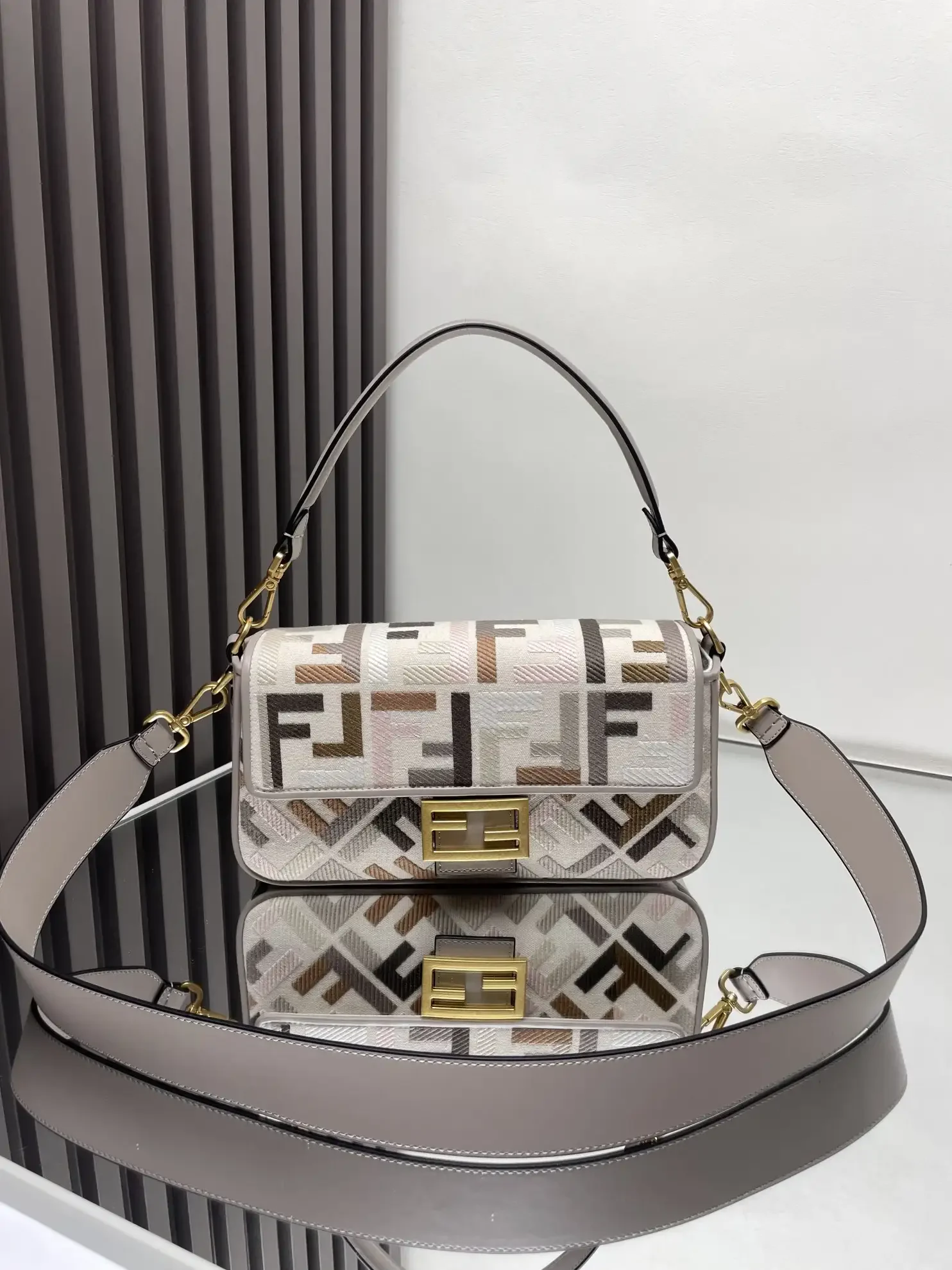 Fendi Baguette Shoulder Bag product photo from LabelPicks