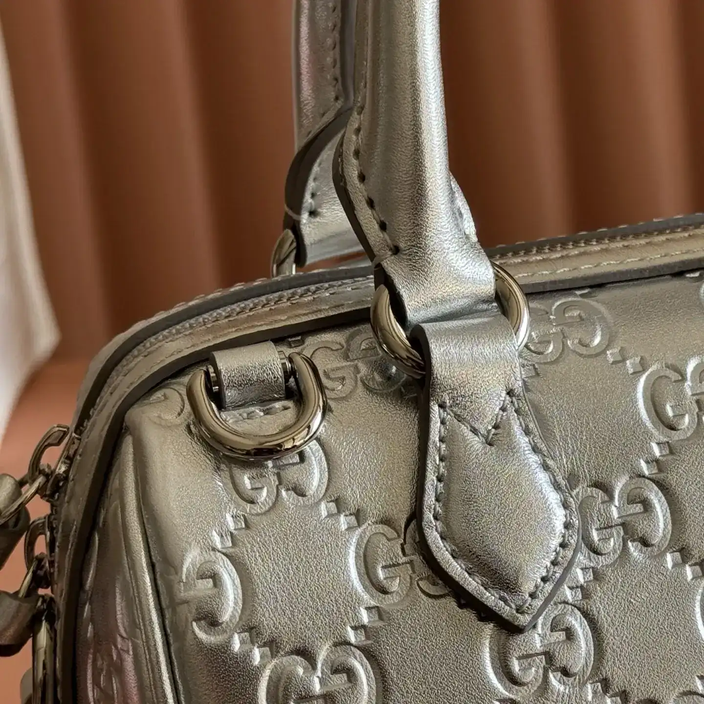 Gucci Versatile Top Handle Bag product photo from LabelPicks
