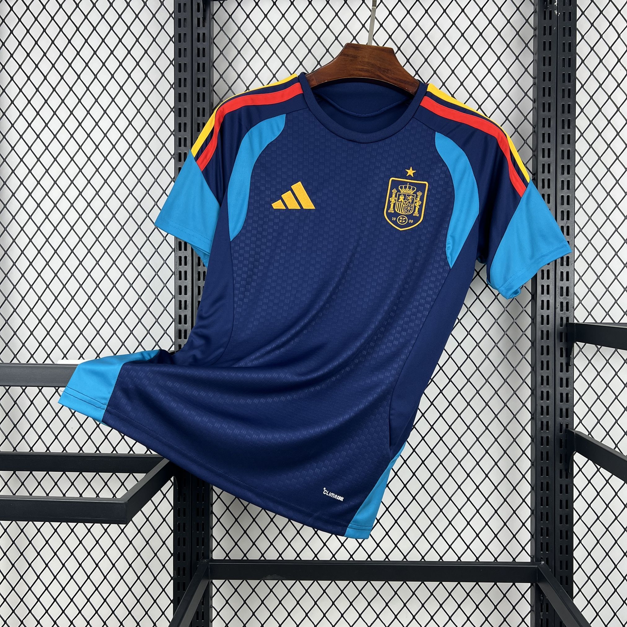 Mens Spain 2026 Pre-Match Jersey1