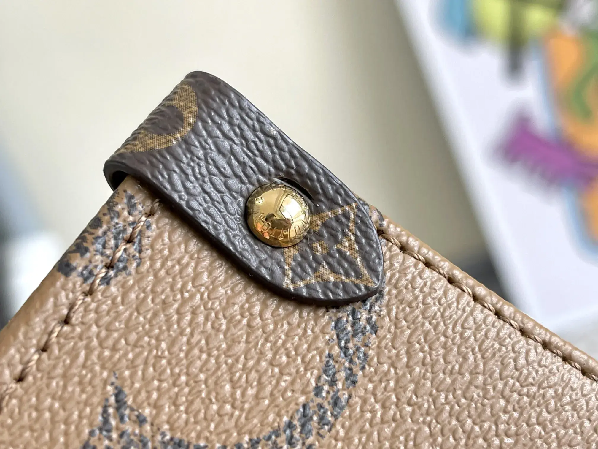 Louis Vuitton Onthego Tote Bag product photo from LabelPicks