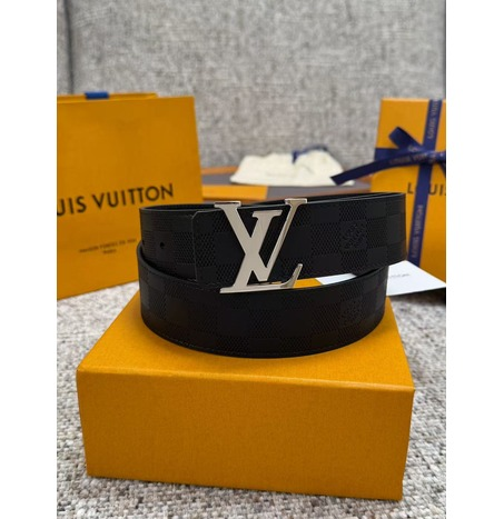 Cinto Masculino Preto com Fivela Metálica Premium