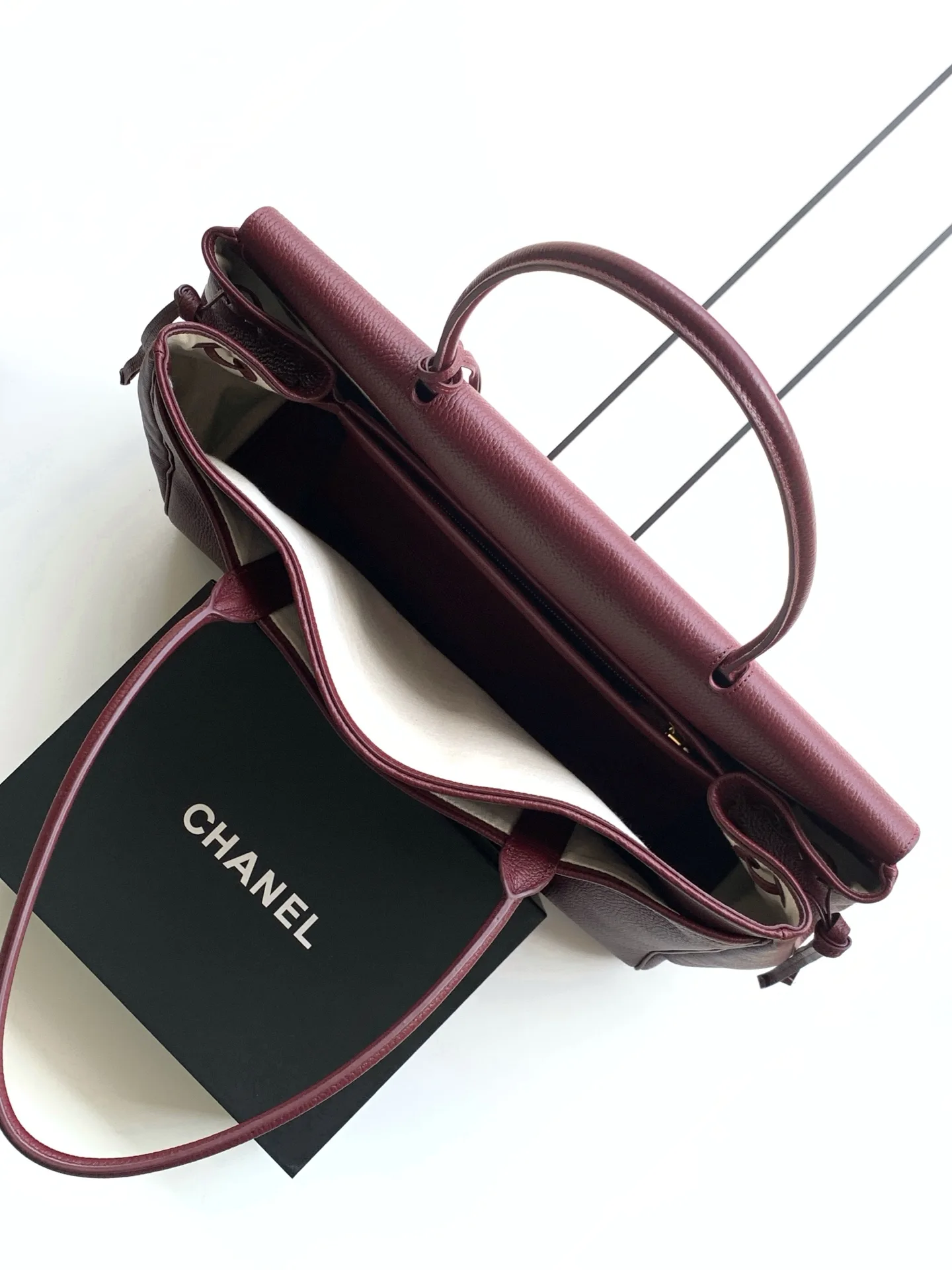 Chanel Gold Grained Leather Tote Bag product photo from LabelPicks