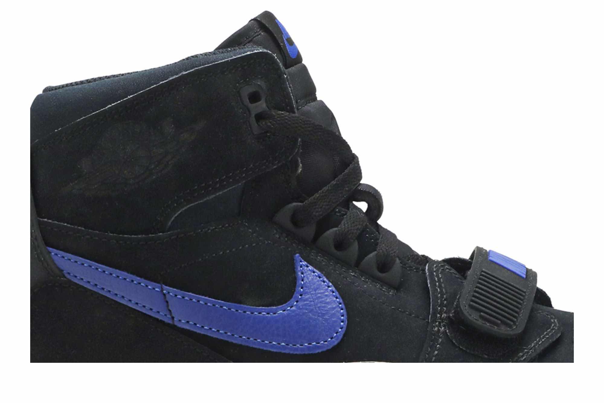 Air Jordan Legacy 312 ‘Knicks’ AV3922-048