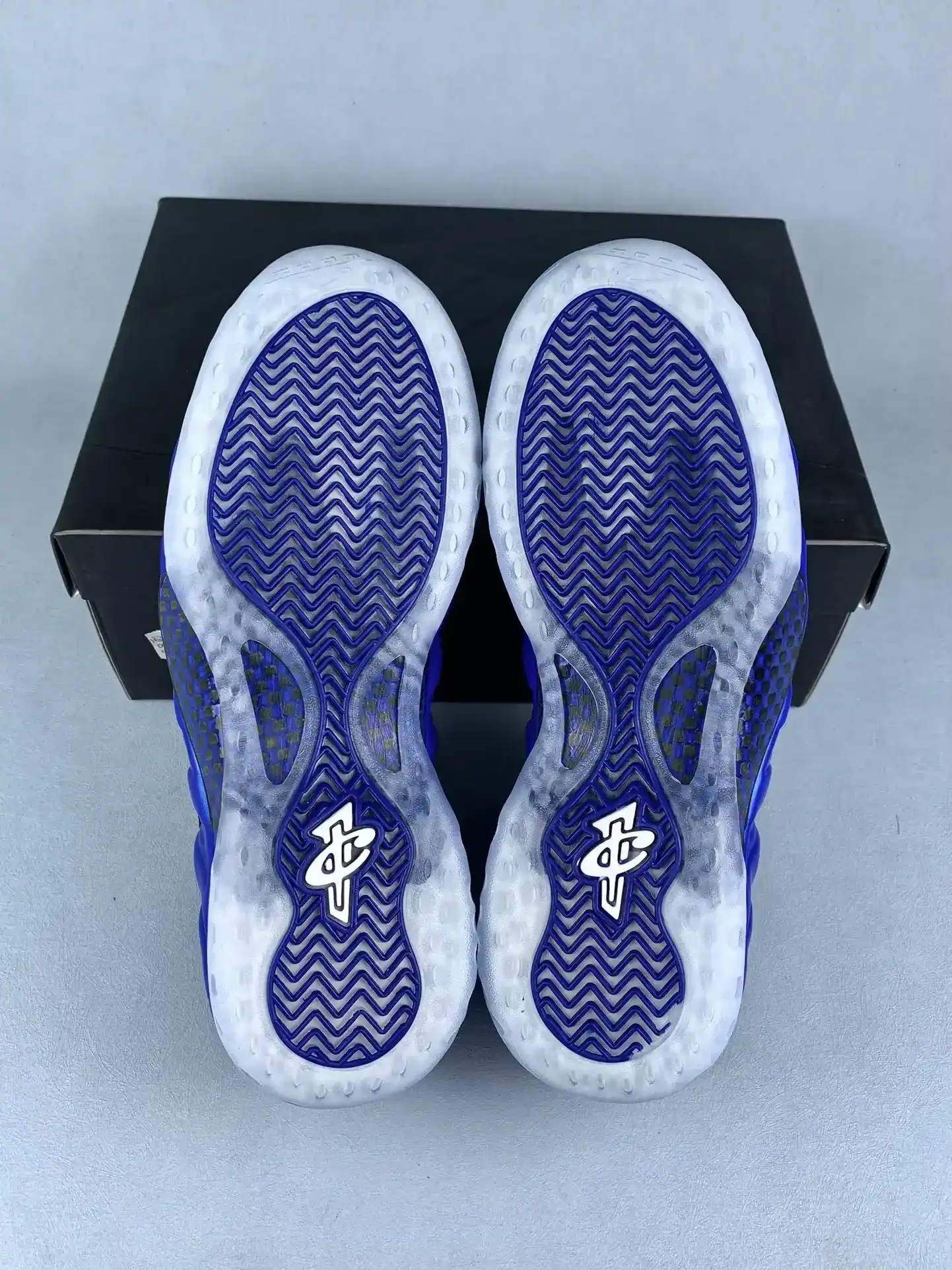 Nike Air Foamposite One 'Royal' Shoes product photo from LabelPicks