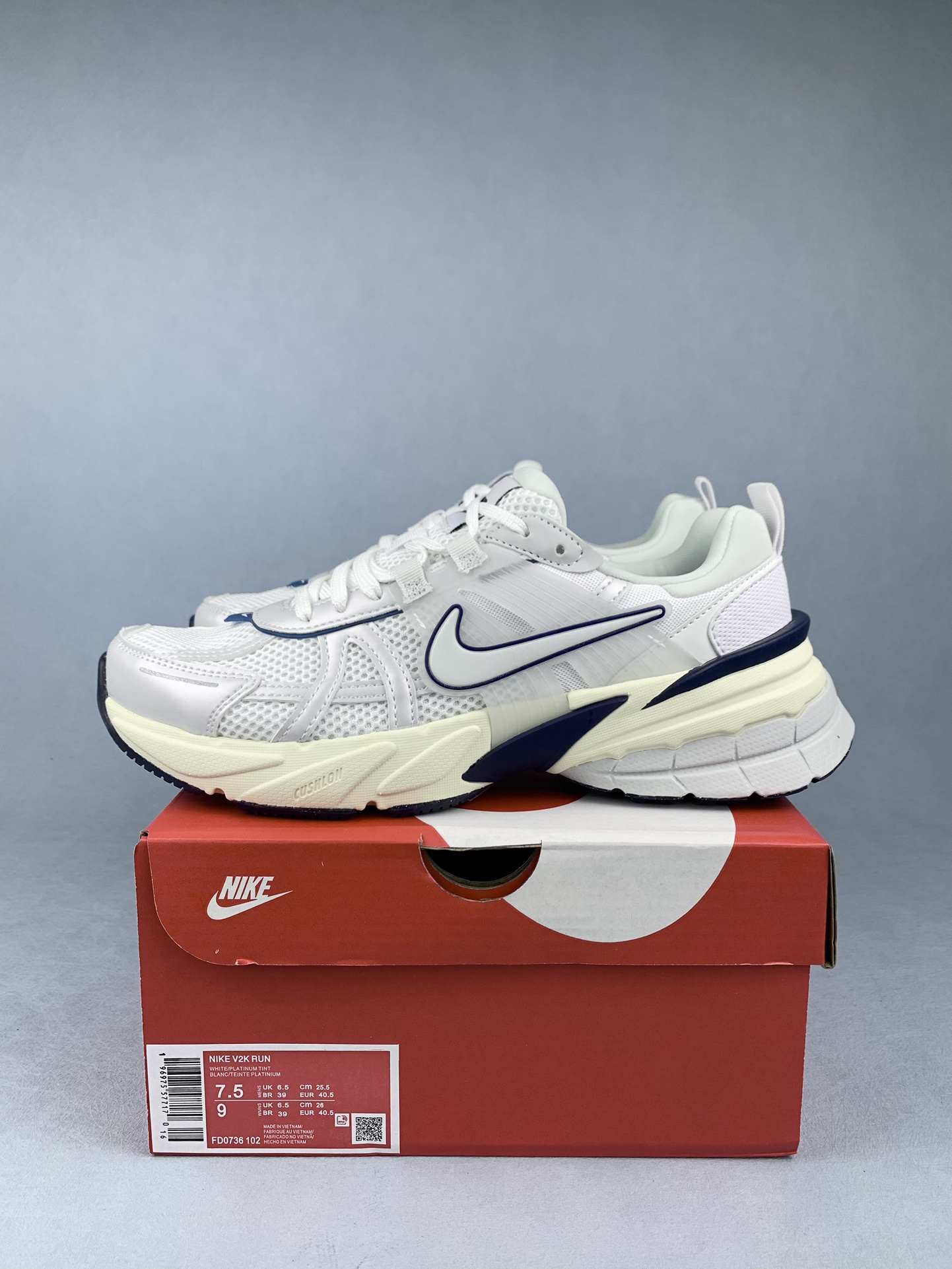 Nike V2K Run Shoes