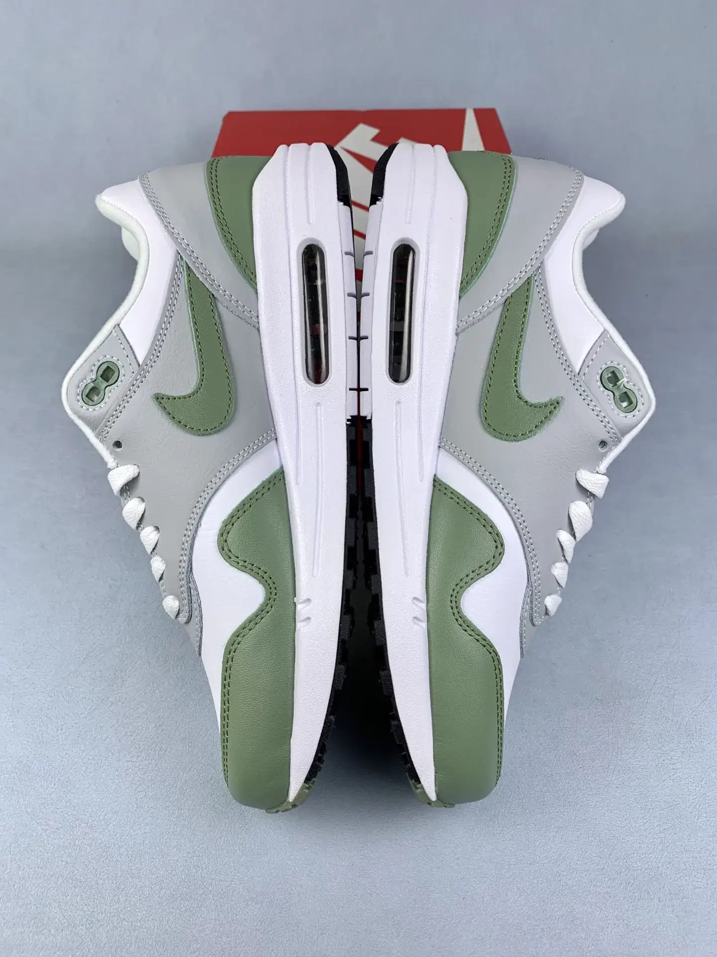 Nike Air Max 1 Premium 