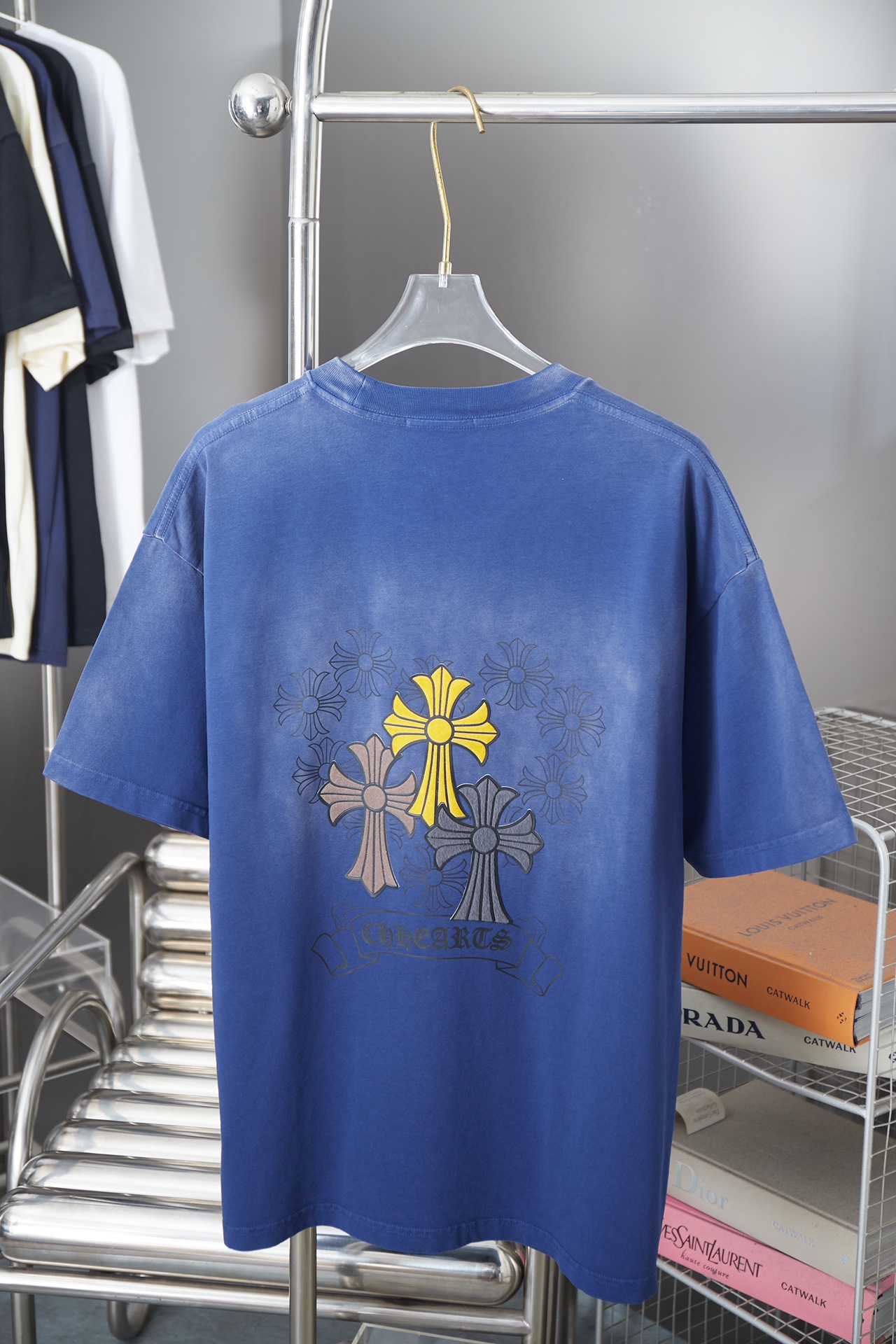 Towel Patch Print Round Neck T-Shirt