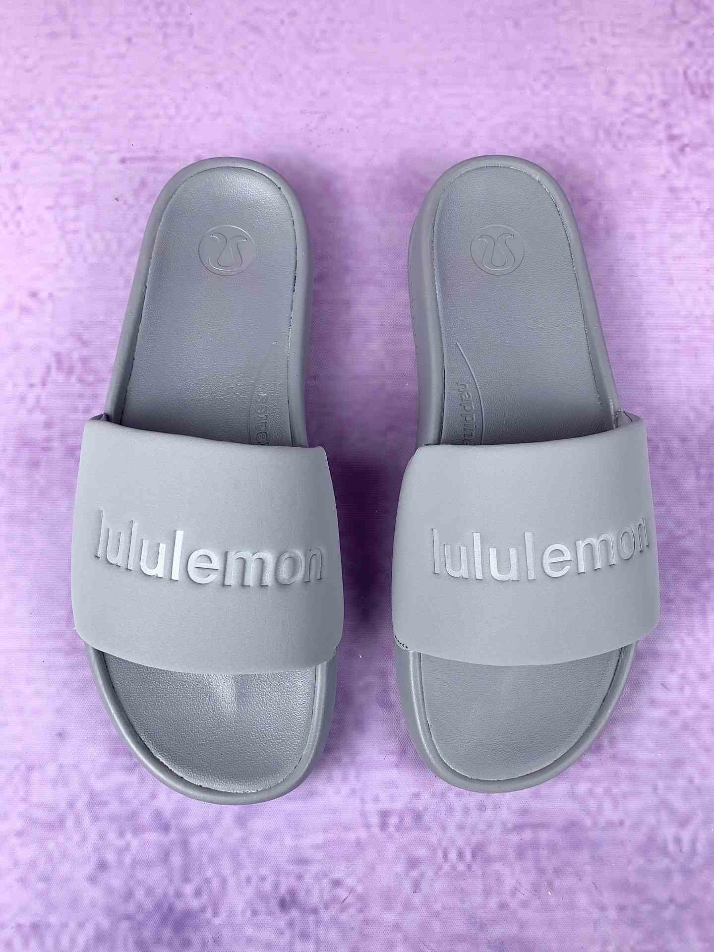 lululemon Restfeel Slide *Graphic