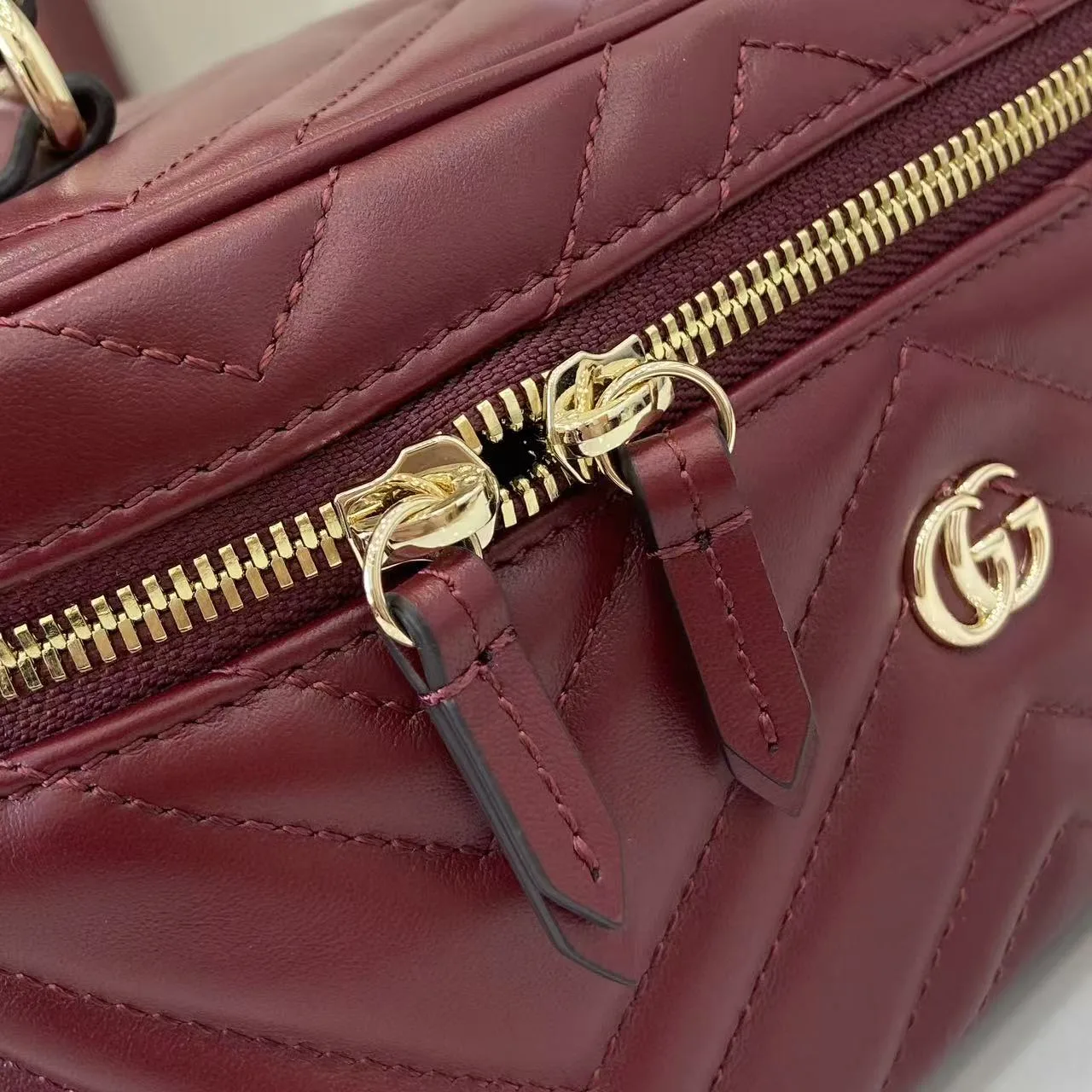 Gucci Marmont GG Supreme Canvas Top Handle Bag product photo from LabelPicks