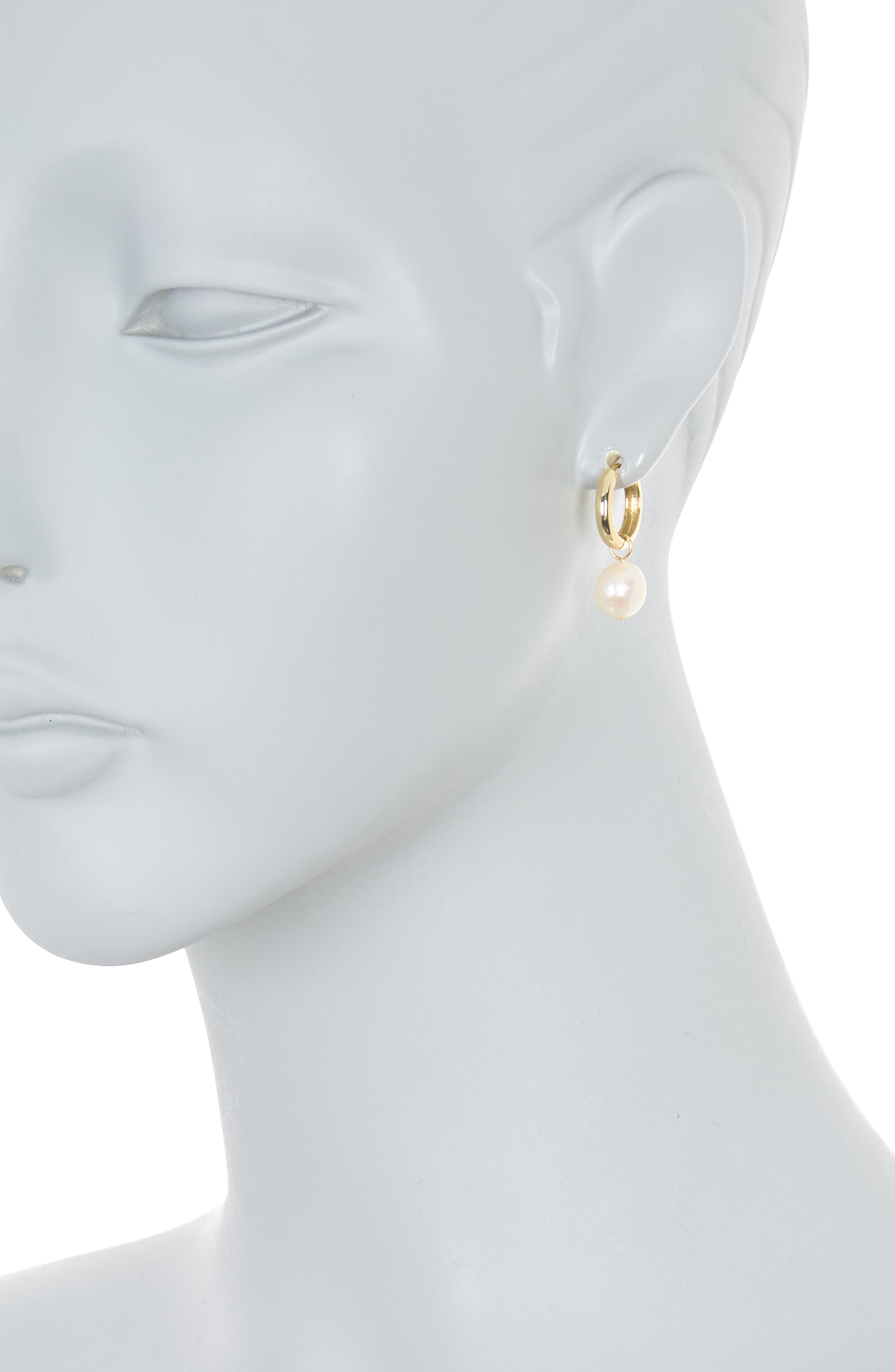 NORDSTROM RACK 9.5-10mm Freshwater Pearl Drop Huggie Earrings