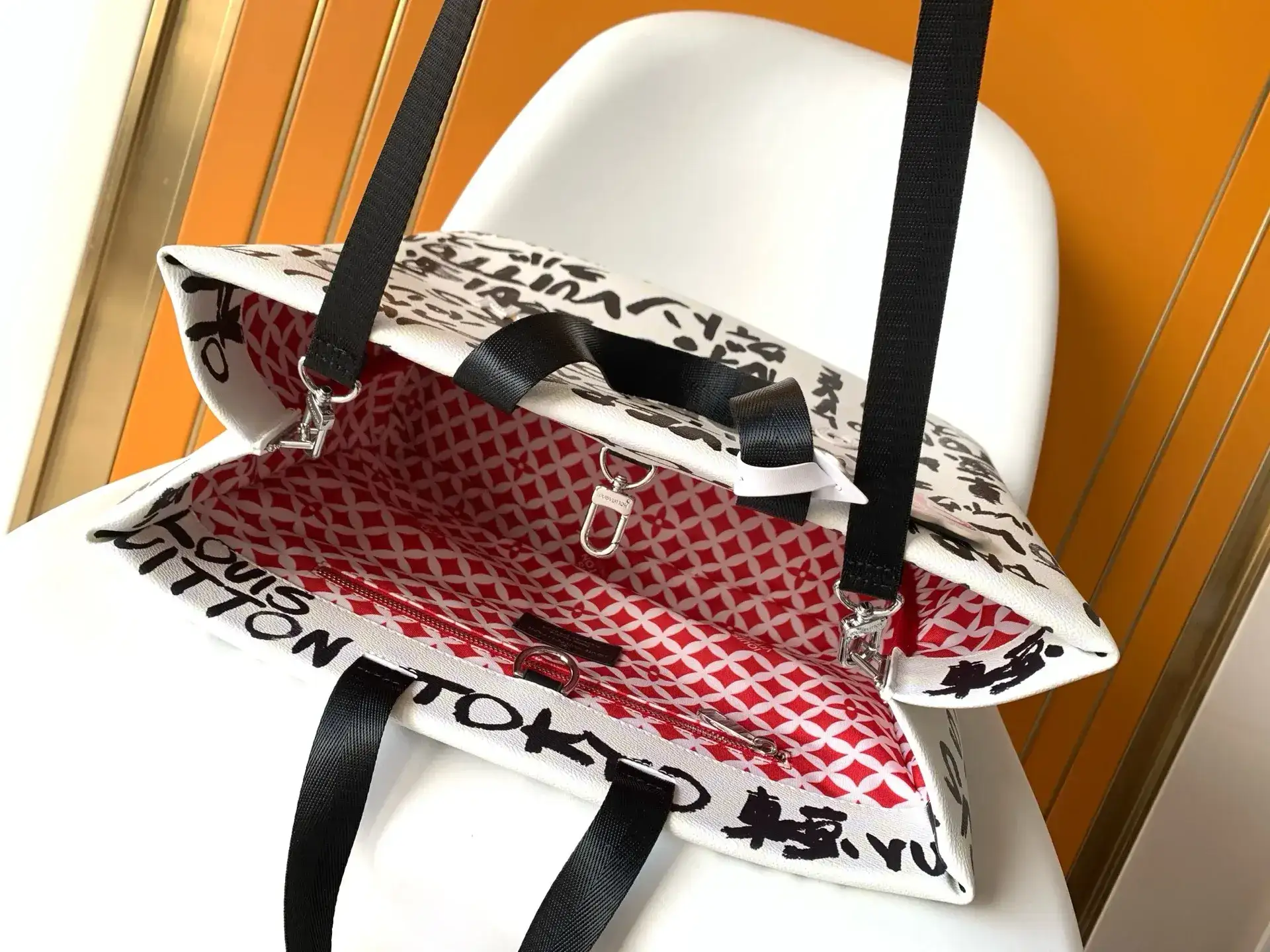 Louis Vuitton Damier Canvas Tote Bag product photo from LabelPicks