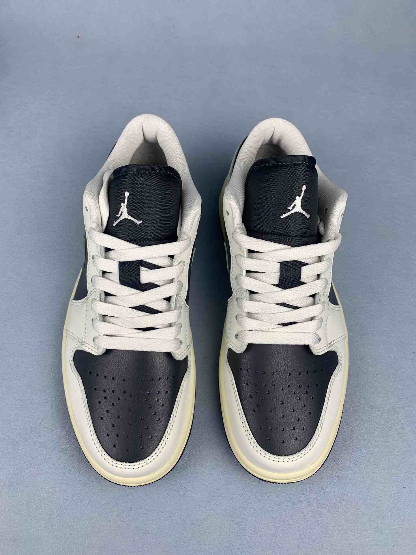 Air Jordan 1 Low Shoes