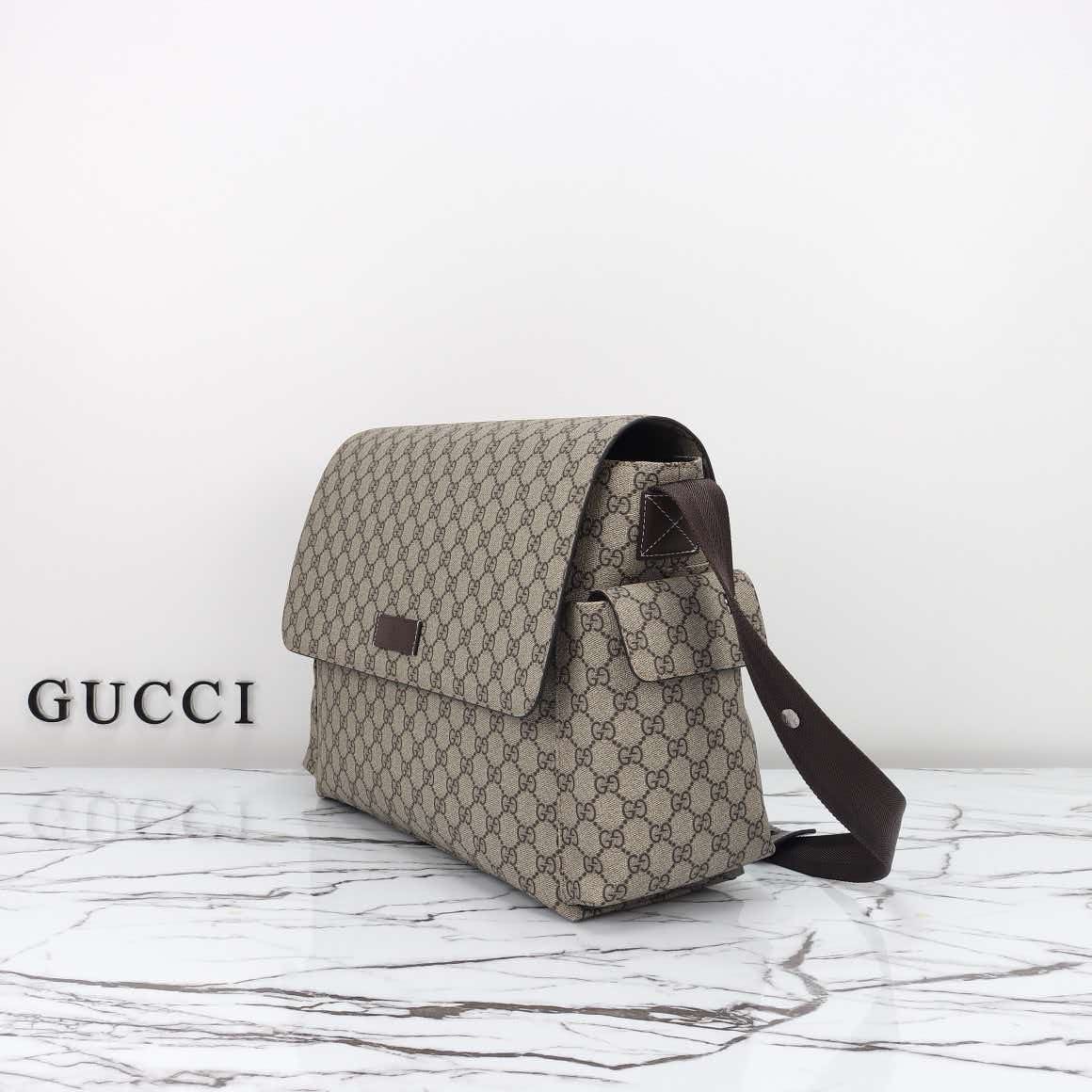 GUCCI Crossbody bag
