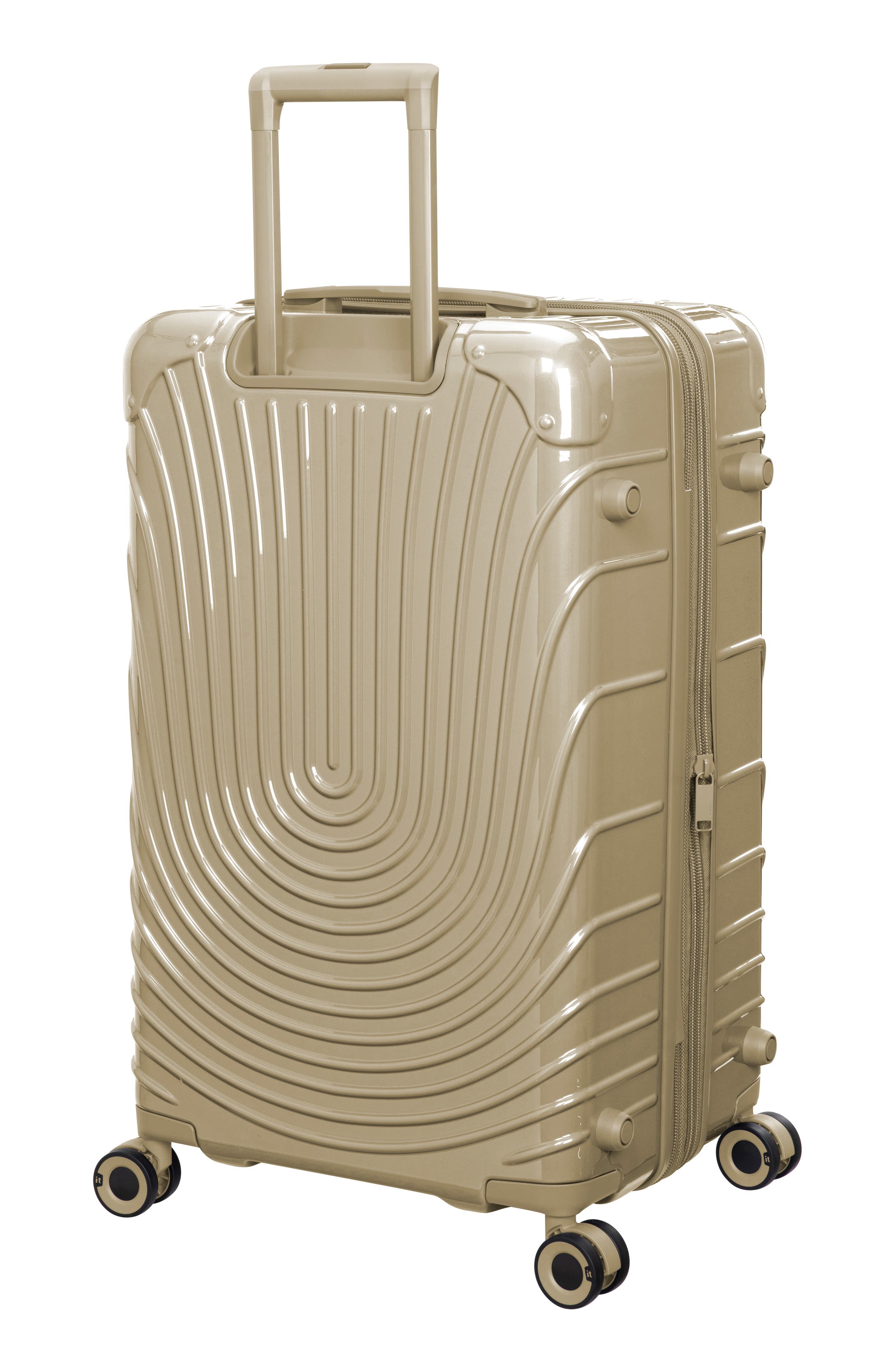 IT LUGGAGE Radiating 21-Inch Hardside Carry-On Luggage