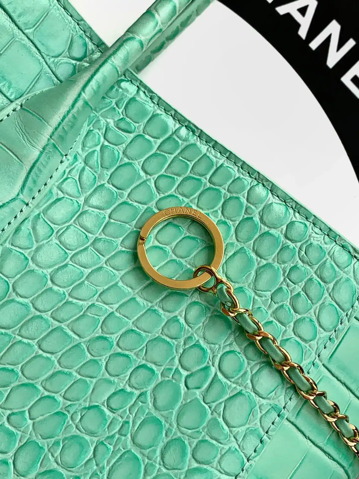 Chanel Green Calfskin Tote Bag product photo from LabelPicks
