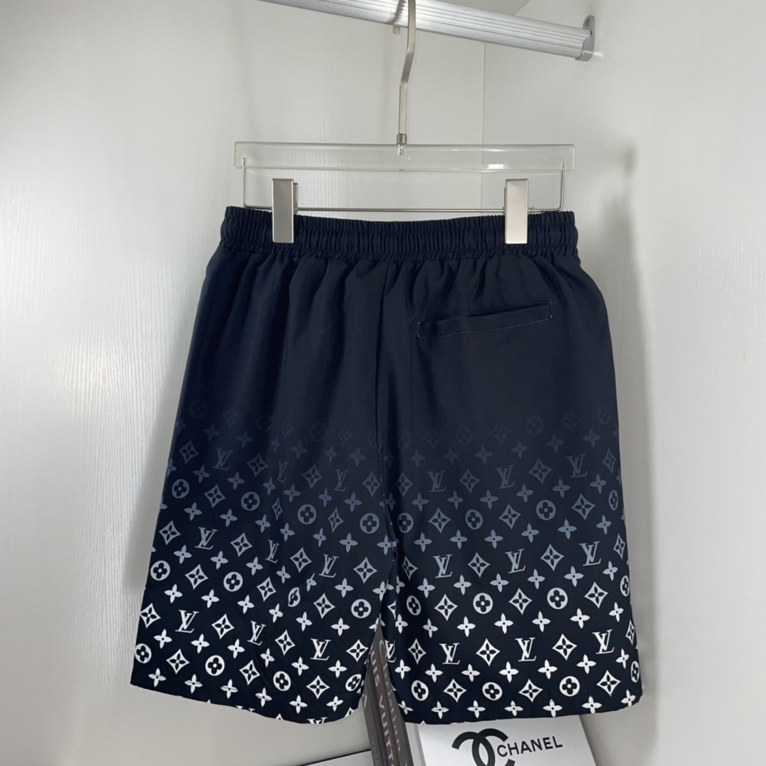 0510 Diamond check shorts