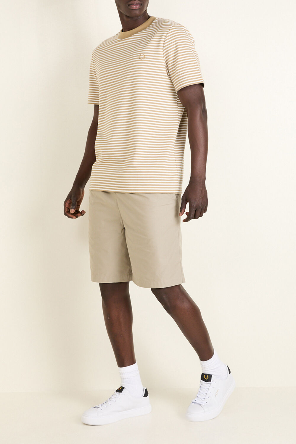 FRED PERRY מכנסיים קצרים